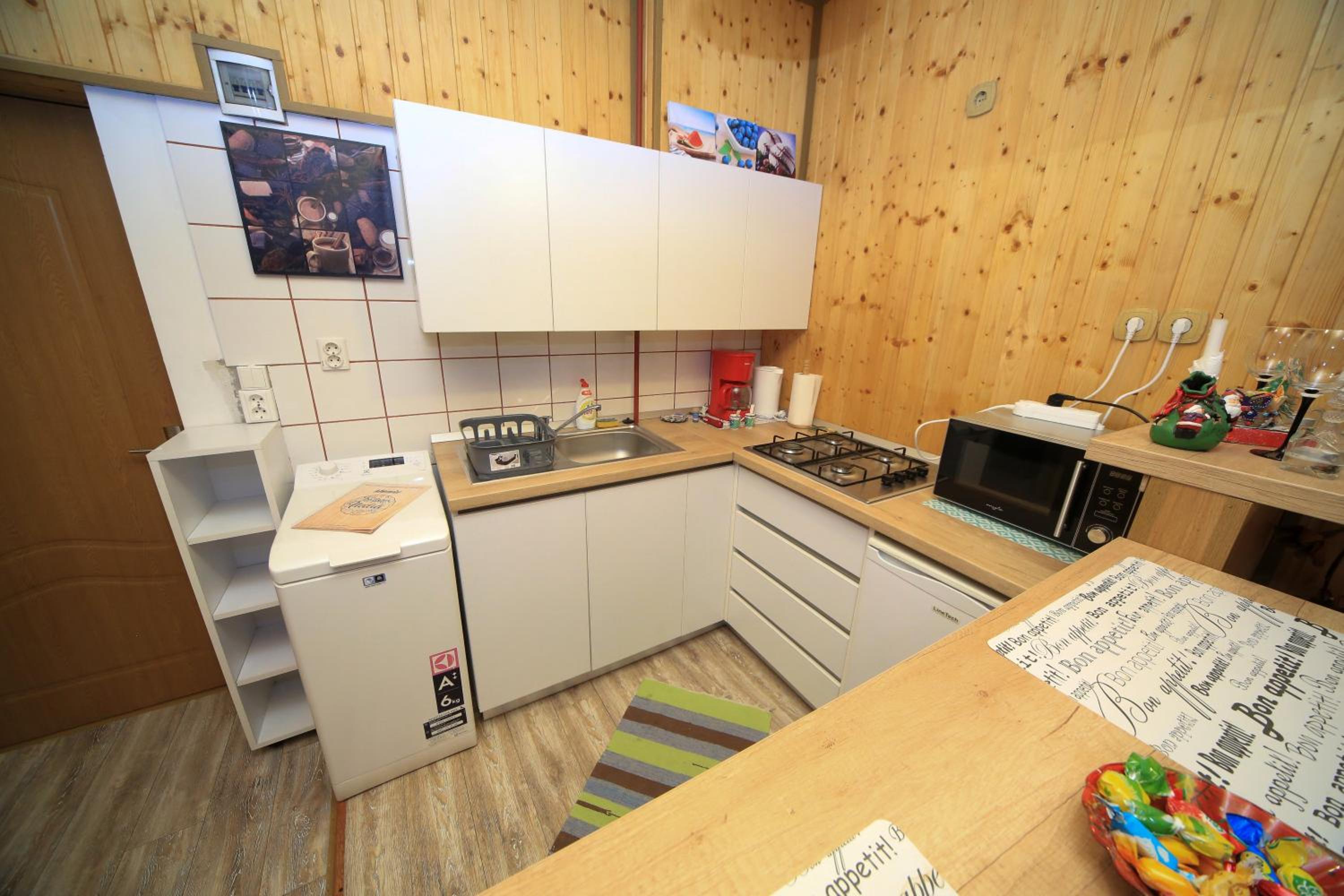 Sforii Residence view 3
