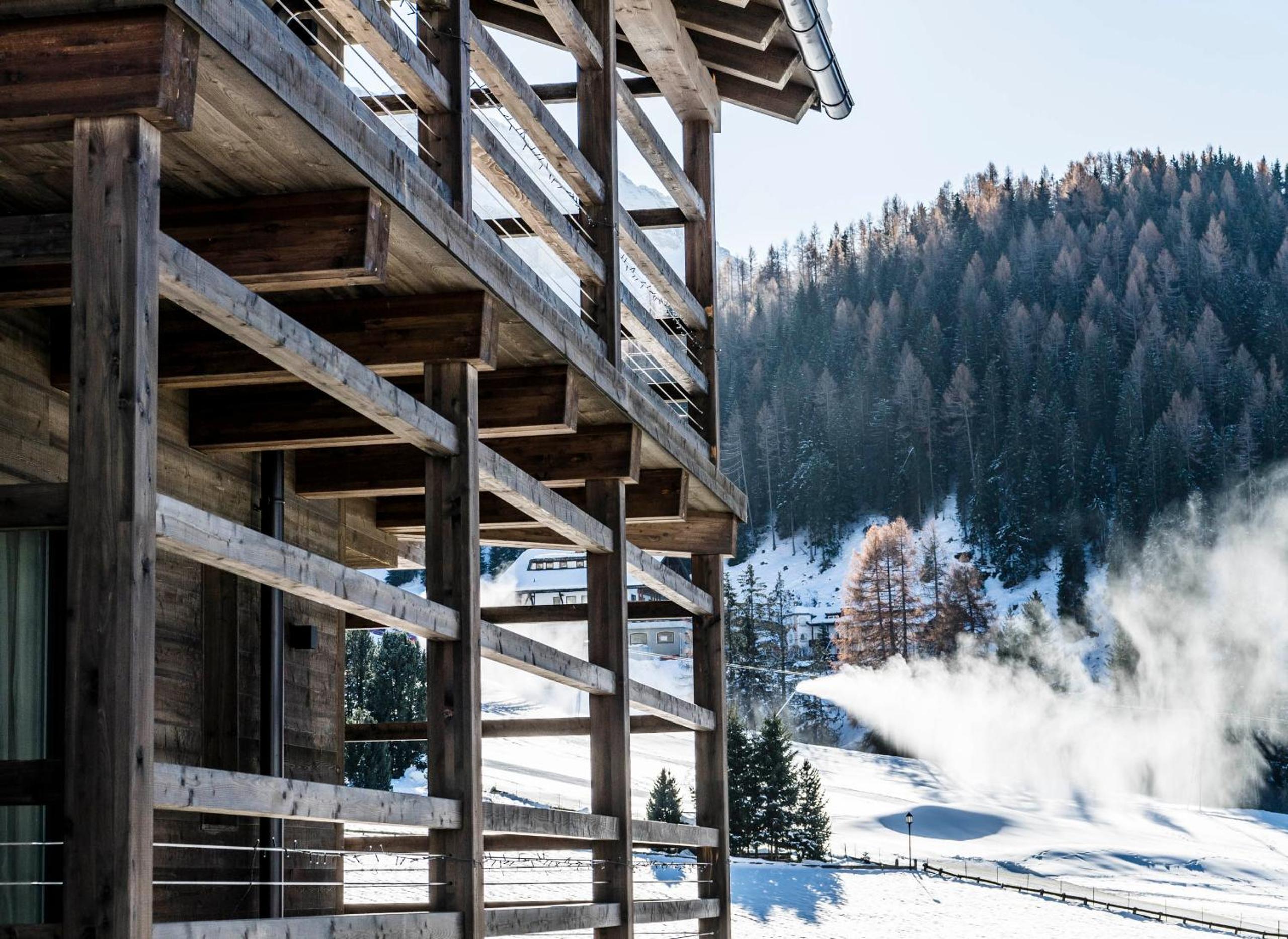 Cadepunt The Dolomites Lodge view 4