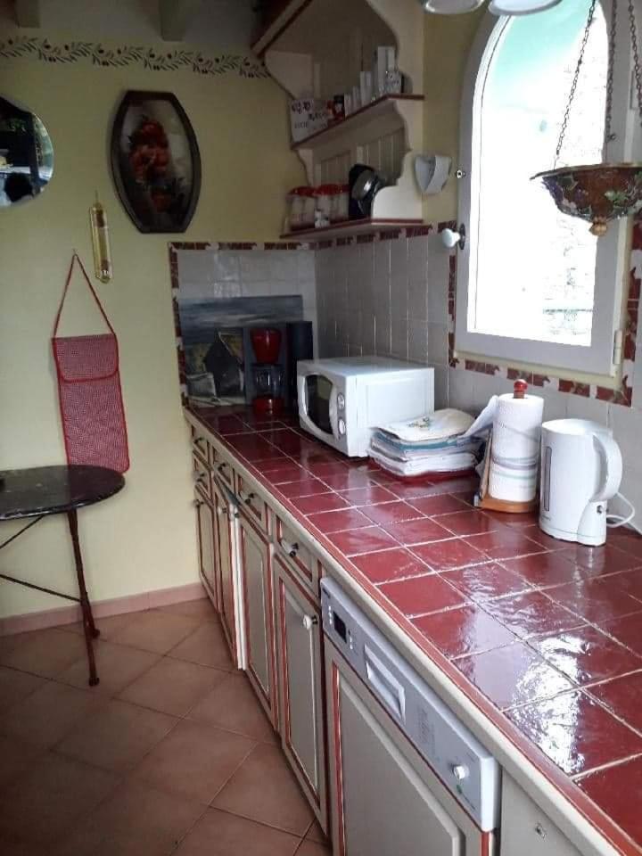 Photo 19