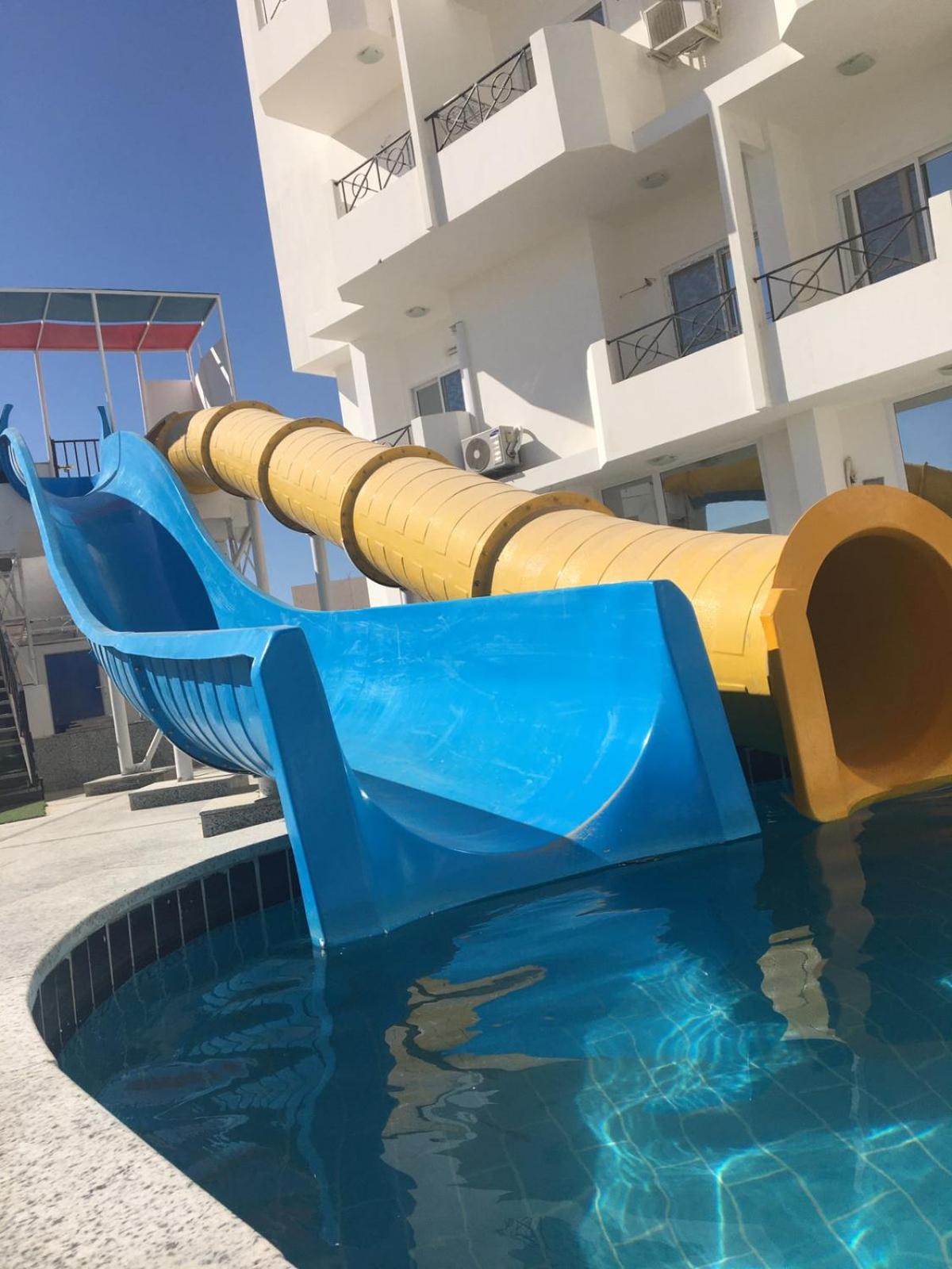 Apartment Bella Rosa near the sea RedSeaLine