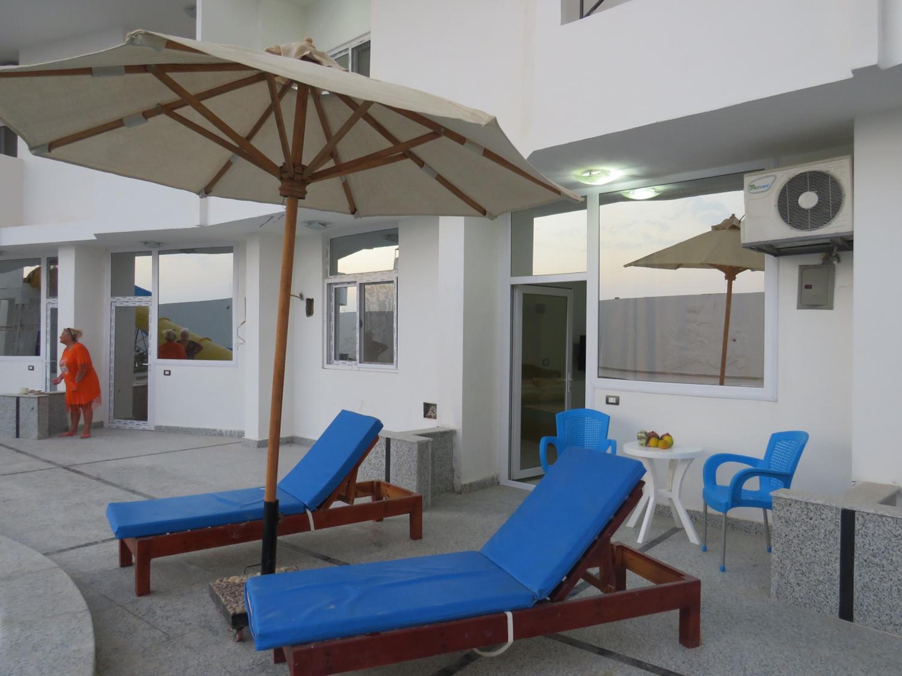 Apartment Bella Vita near the sea RedSeaLine