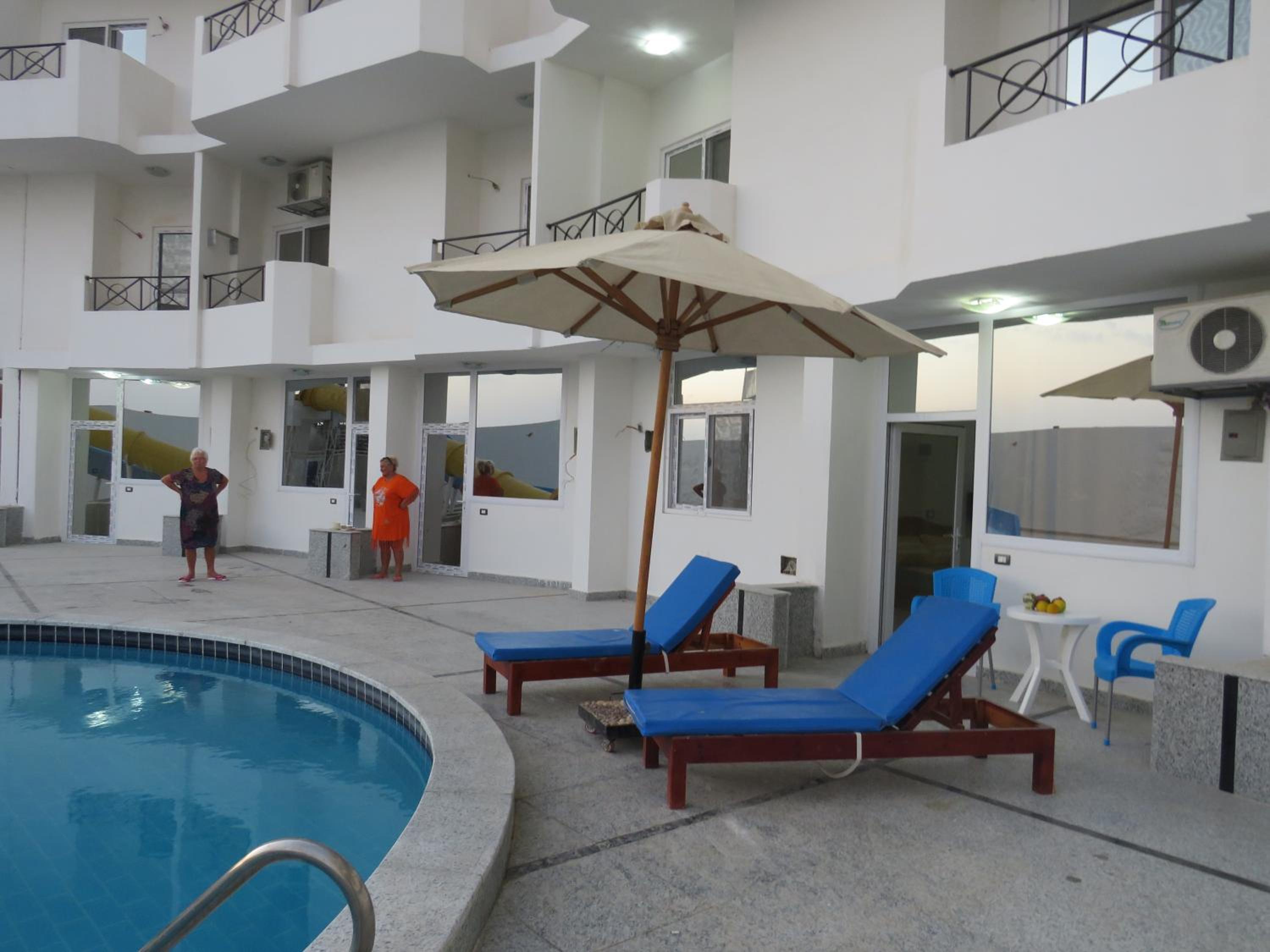 Apartment Bella Vita near the sea RedSeaLine