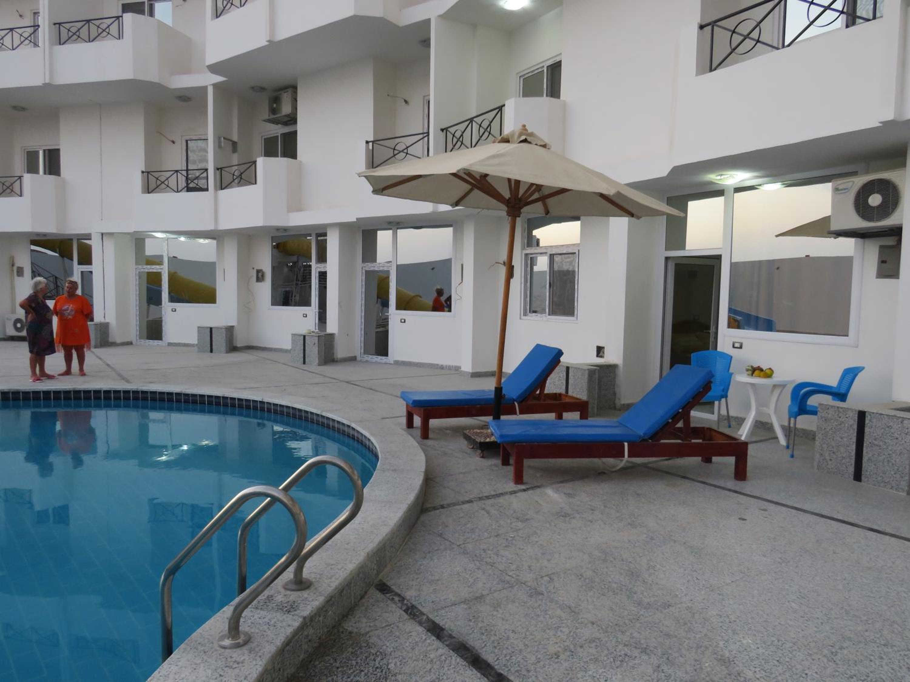 Apartment Bella Vita near the sea RedSeaLine