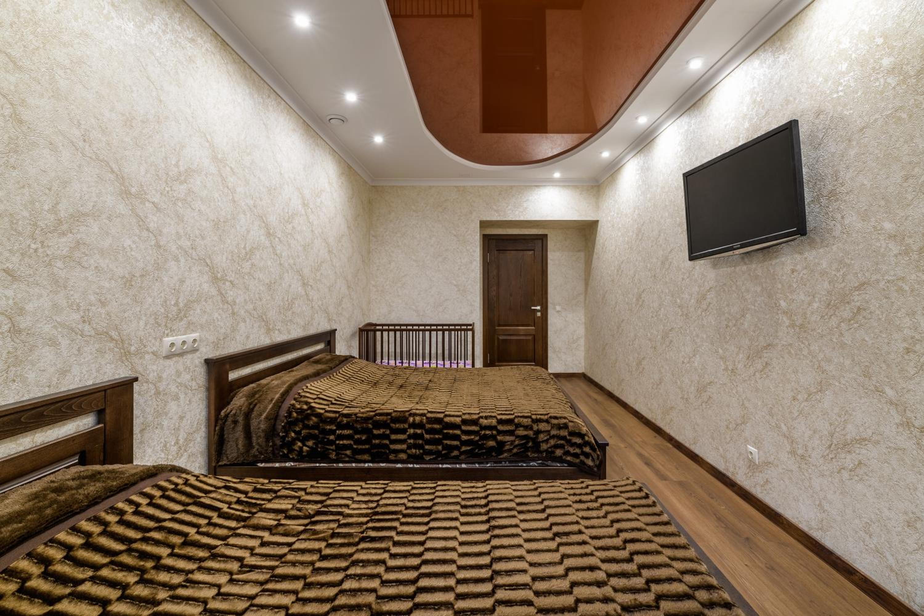 Kyivska Apartments view 5