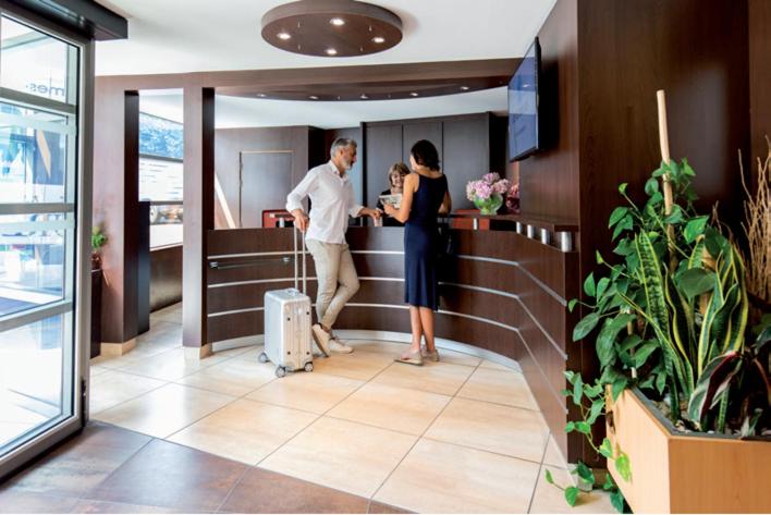 Dax Vacations - Hotel Thermes Les Ecureuils - Property Image 8