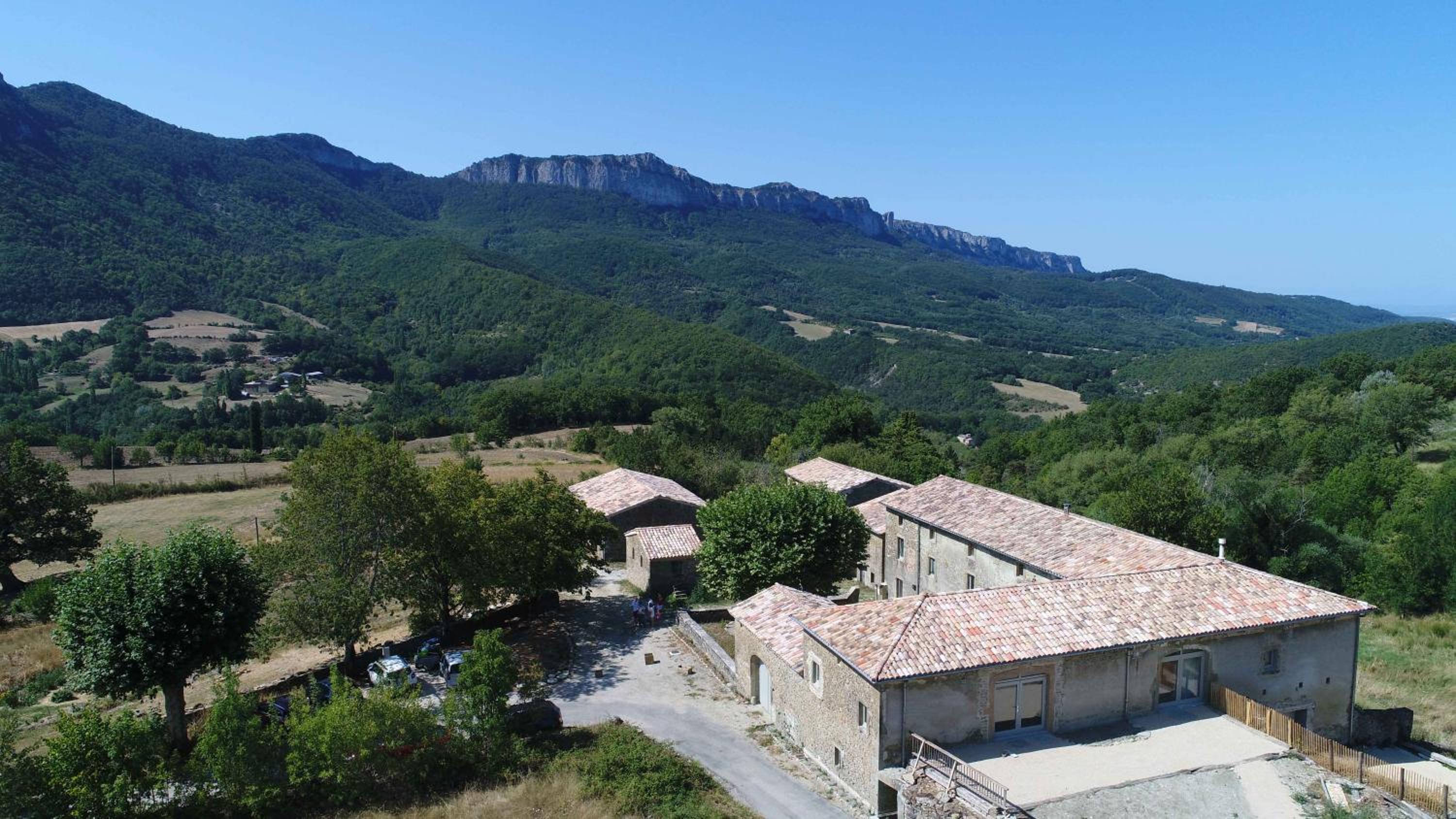 L ' AMIRADOU view 4