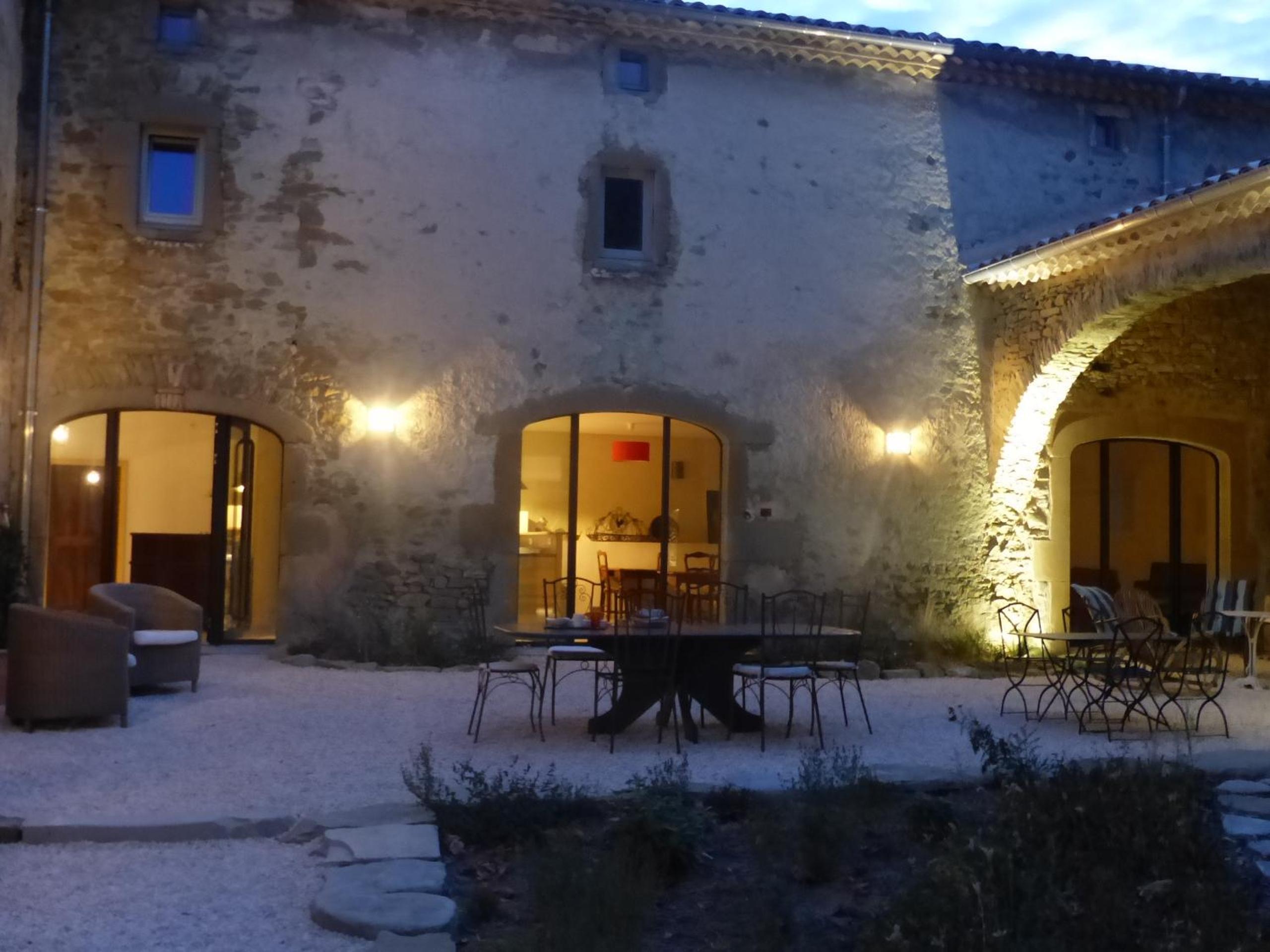 L ' AMIRADOU view 2