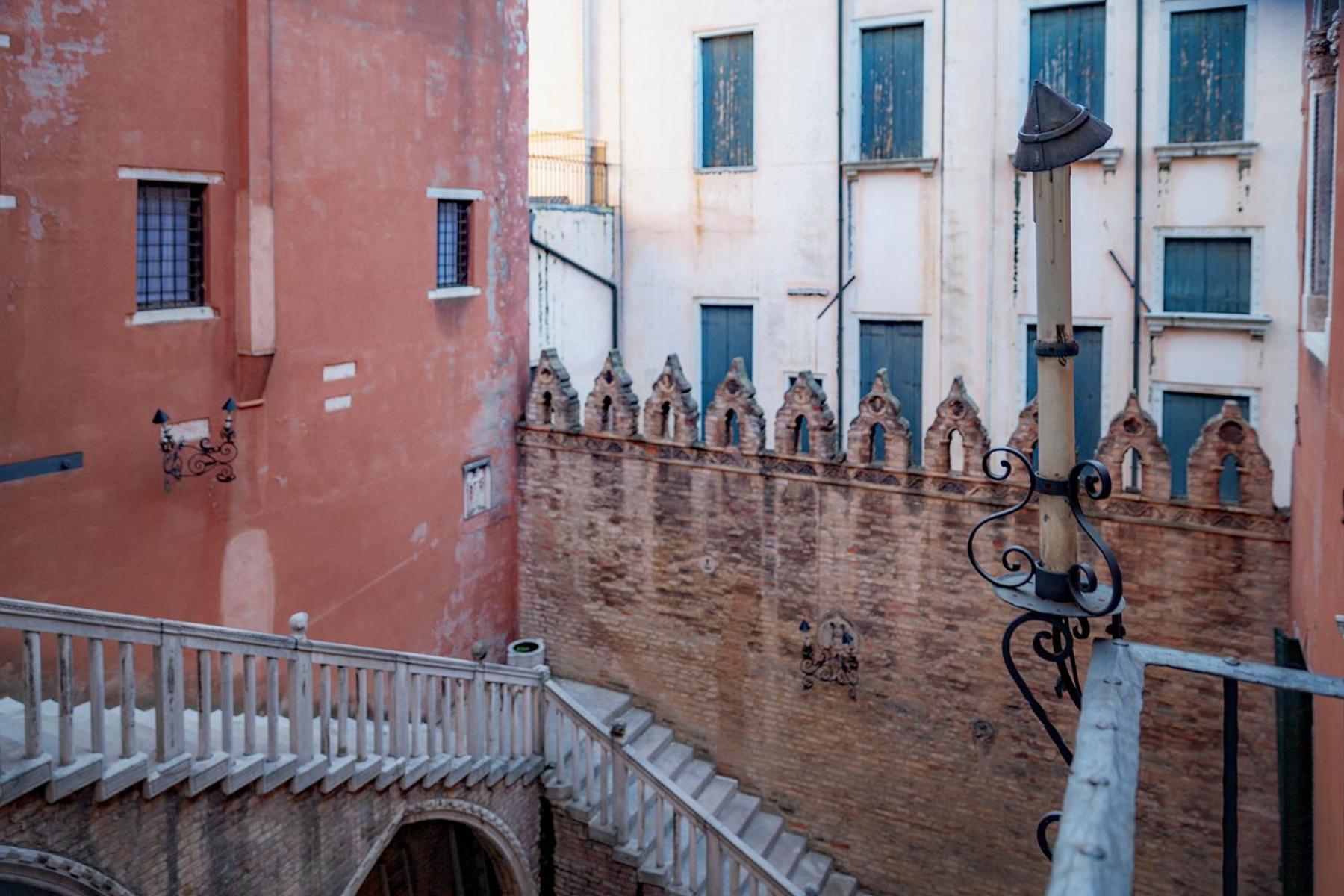 PALAZZO BERNARDO SAN POLO APARTMENT 100 MQ photo 4