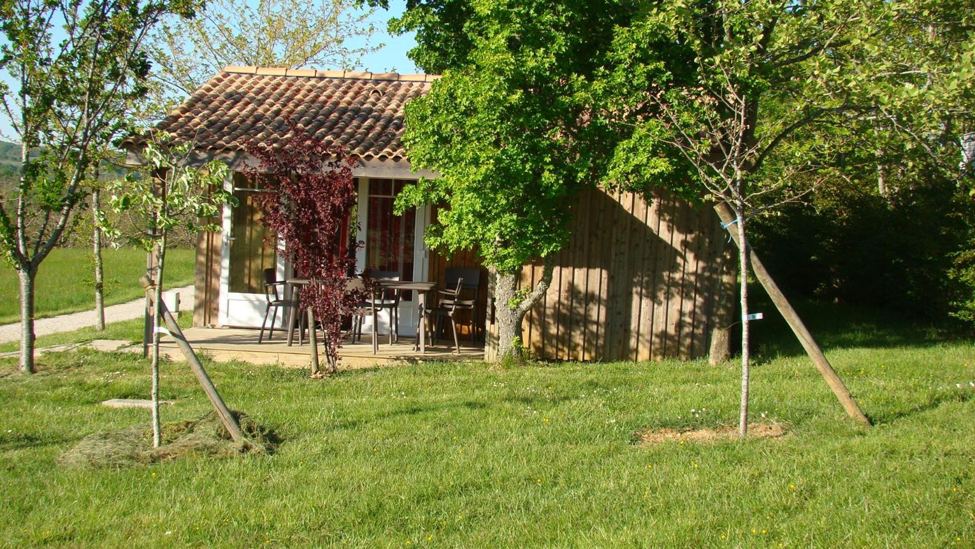 CAMPING LES GRAVES view 2