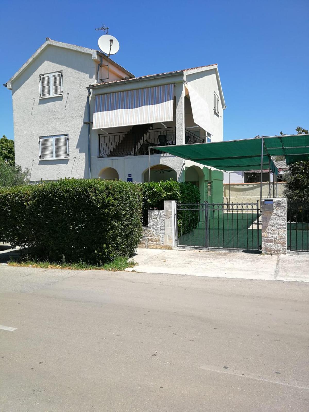 Photo 25