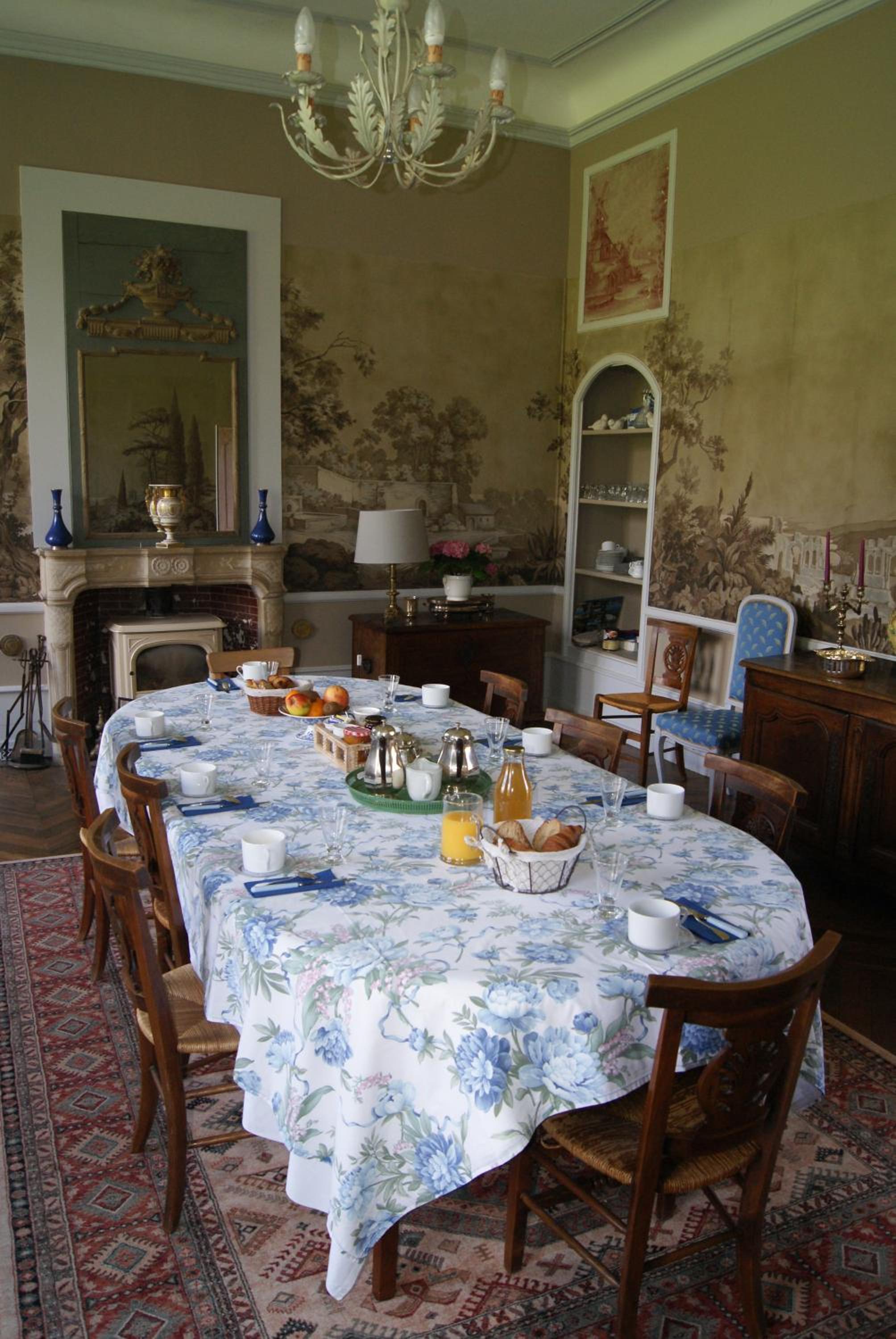 Photo 8