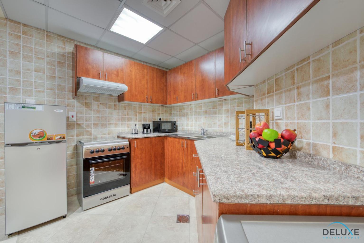 Spotless Studio in Dubai Gate 2 JLT by Deluxe Holiday Homes