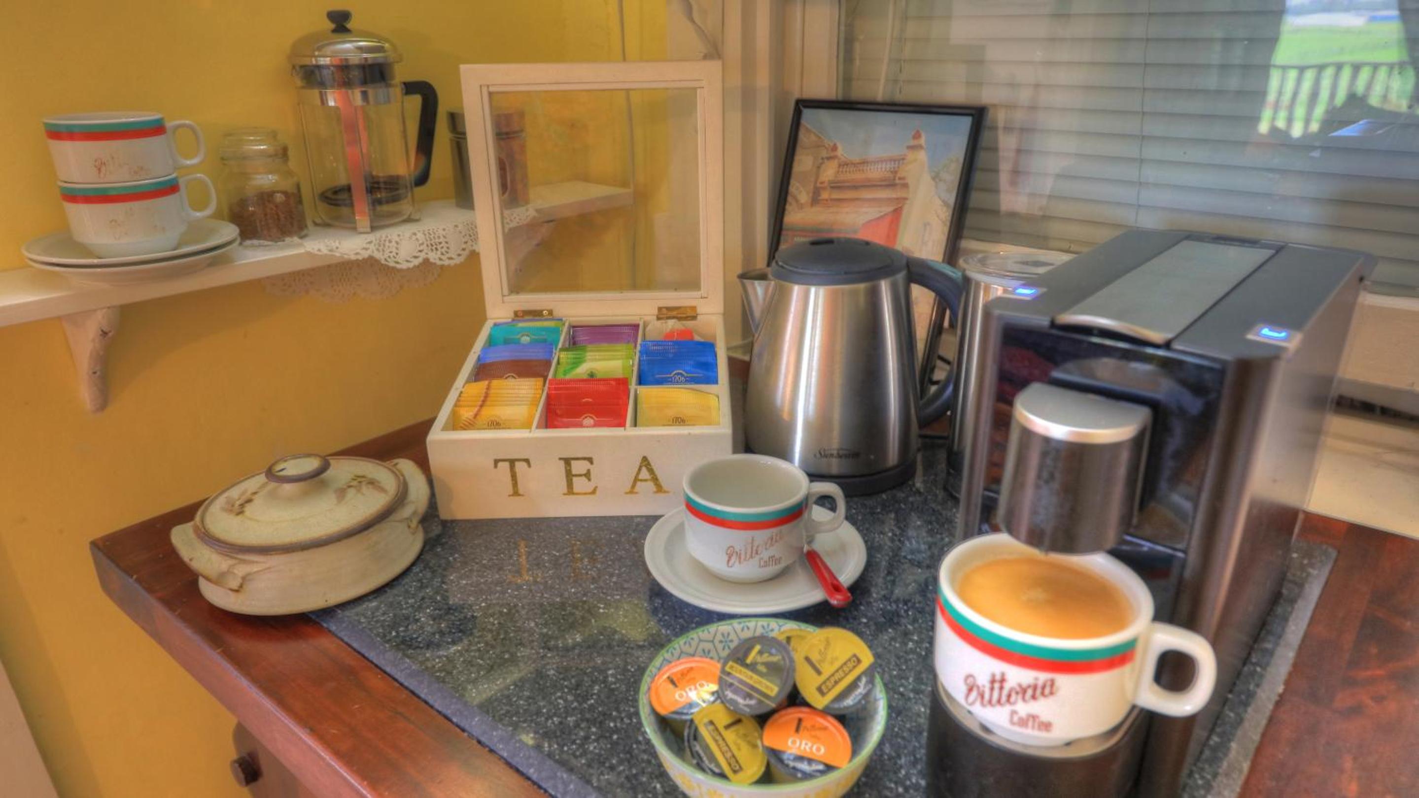 Andavine House - Bed & Breakfast