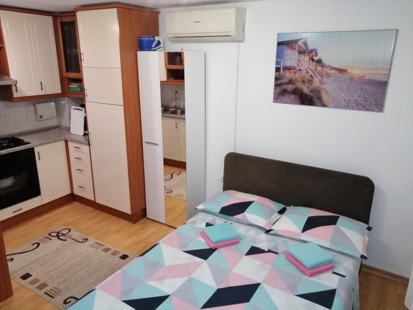 Rooms Neda