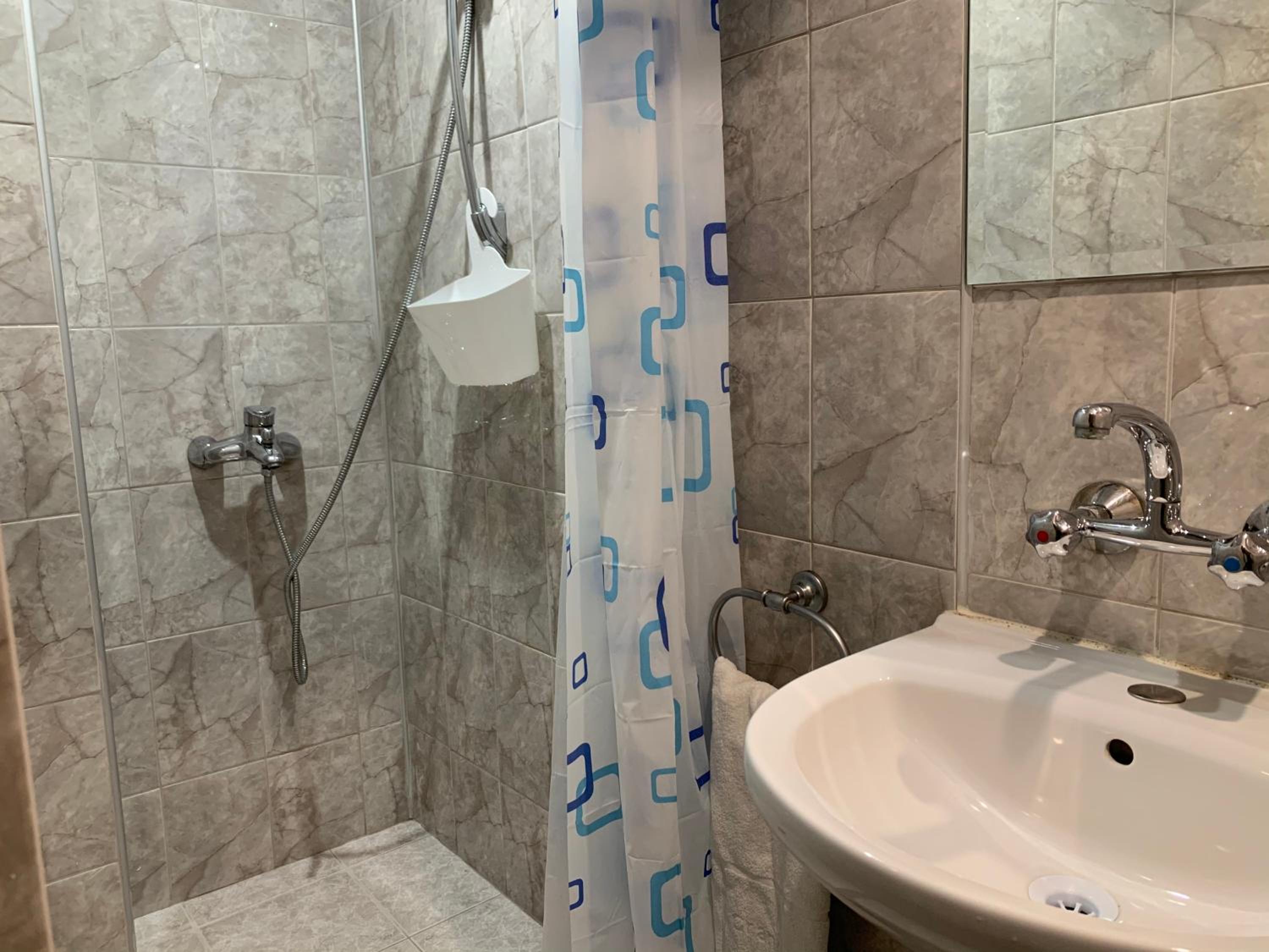 Guest Rooms Donovi