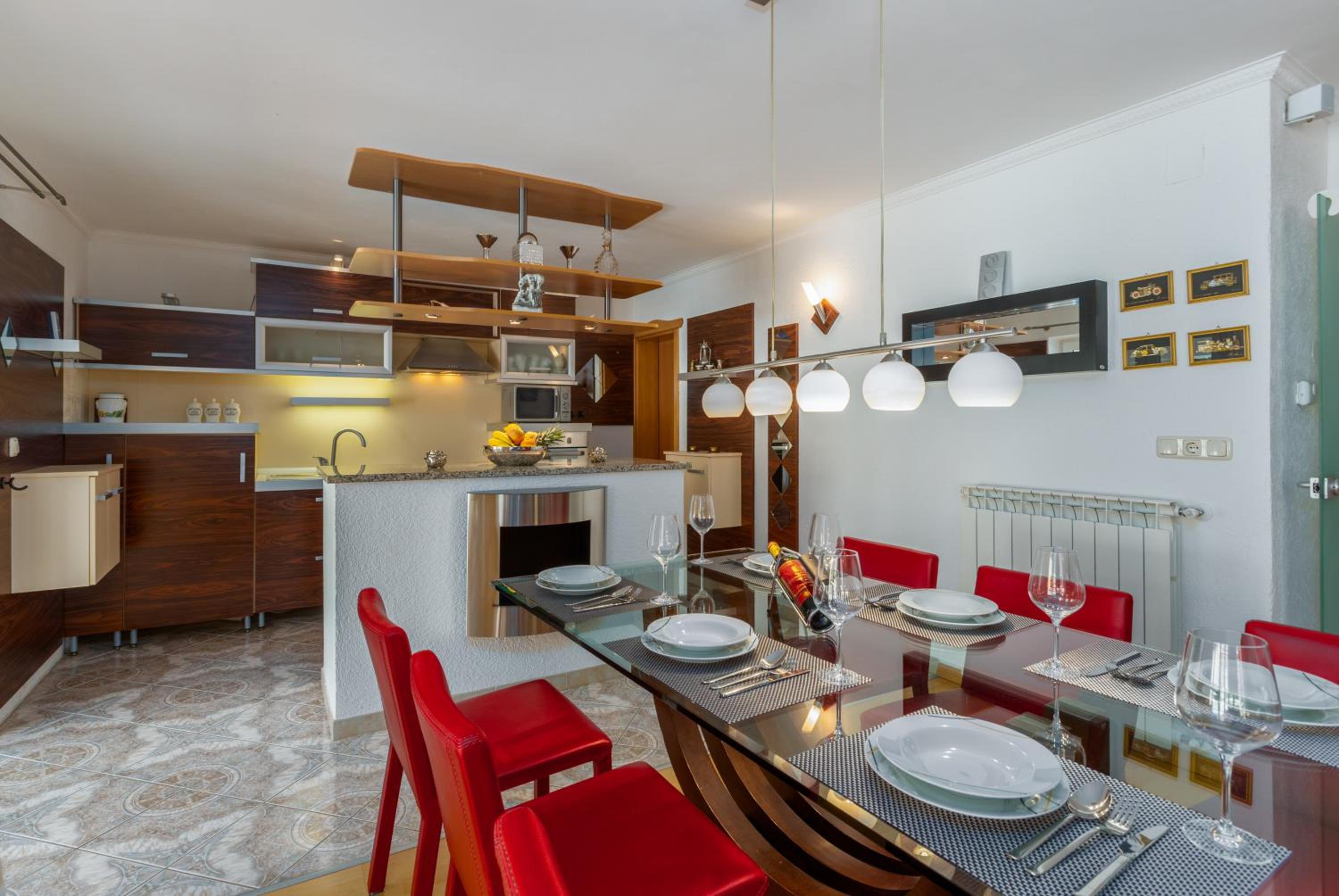 Apartment Dino - Three Bedroom Apartment with Pool view 5