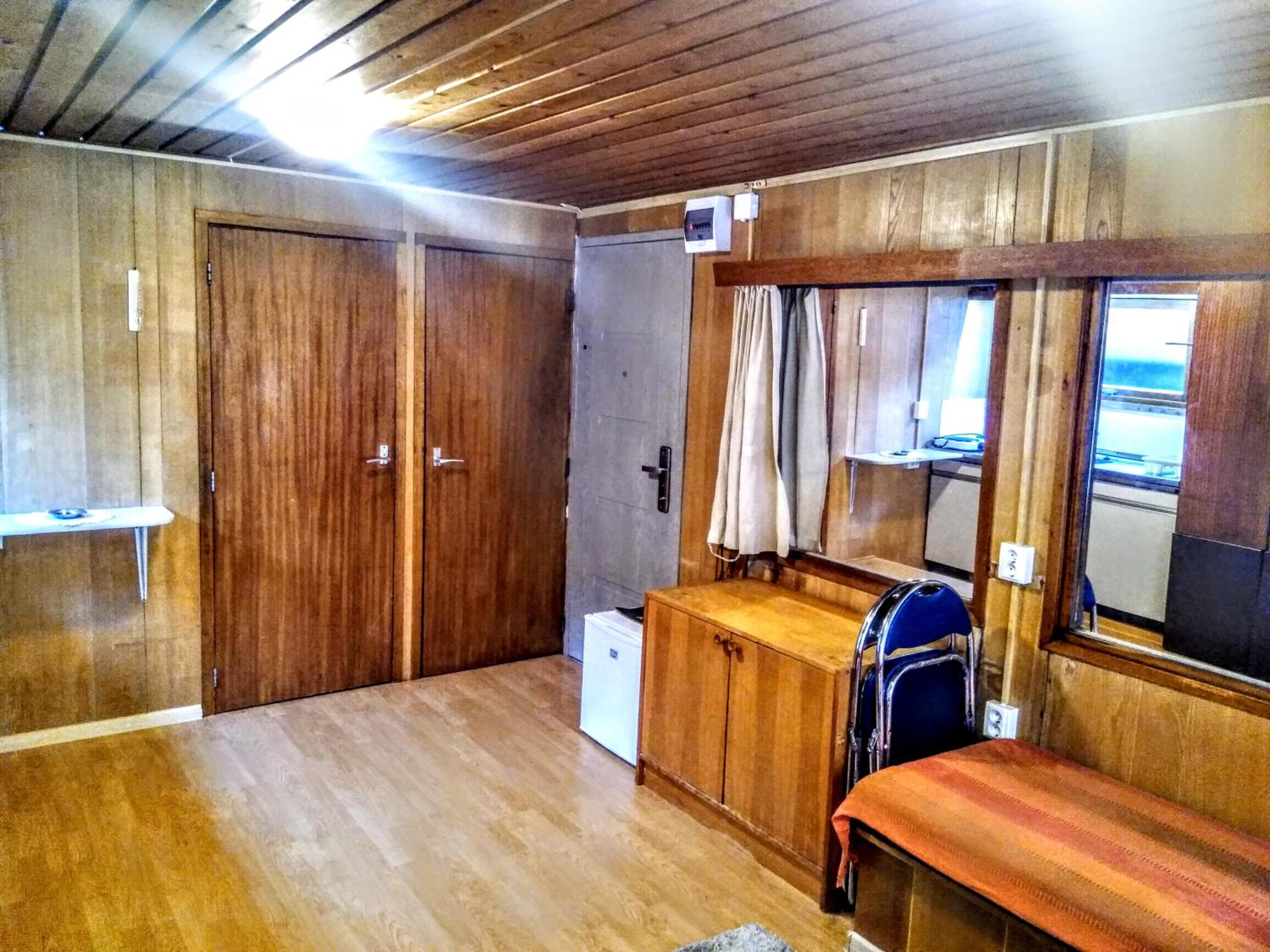 Two Rooms Rustic House - Self Check-In view 5