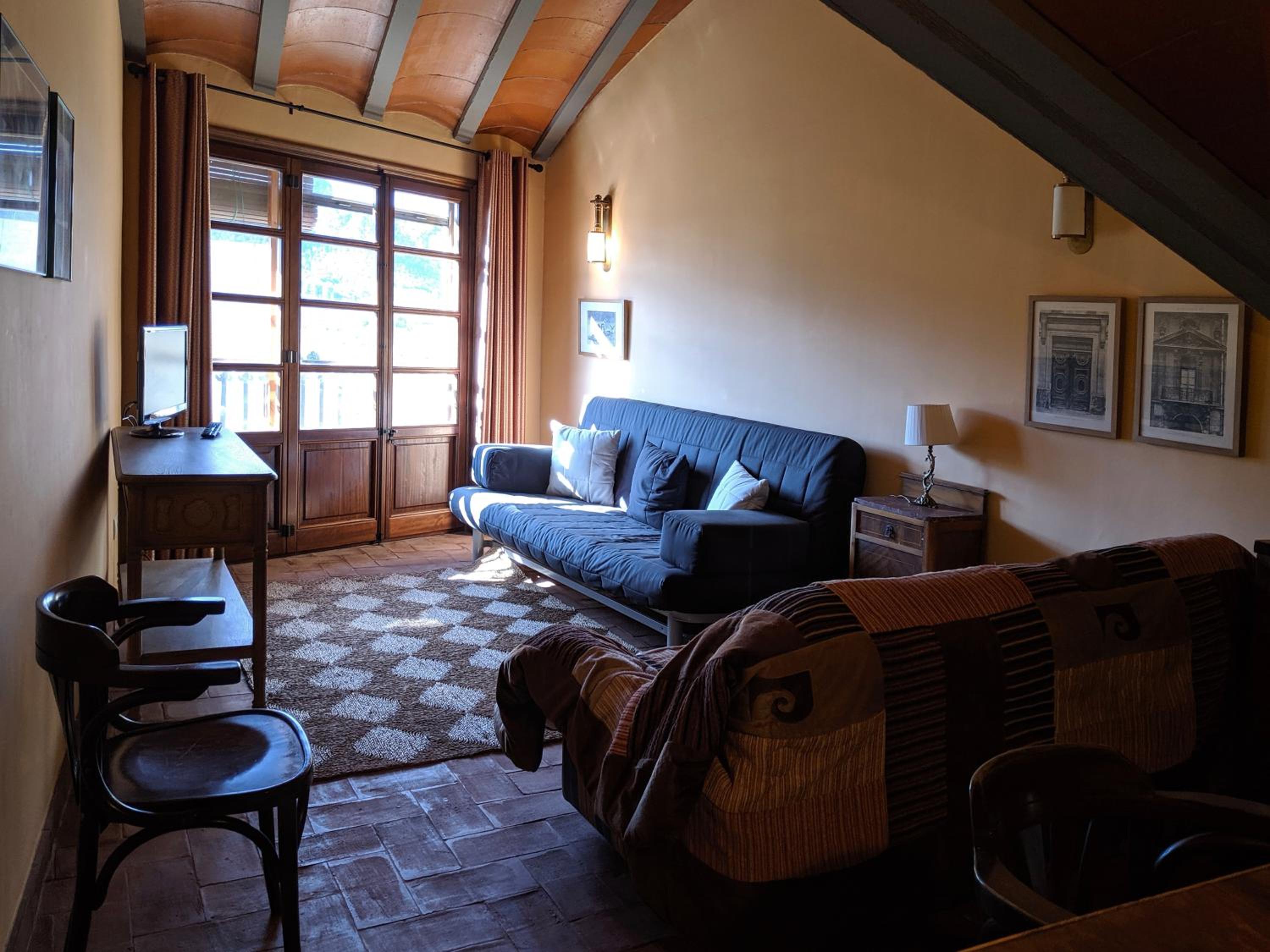 L'Acadèmia de La Vilella Baixa 2 photo 2