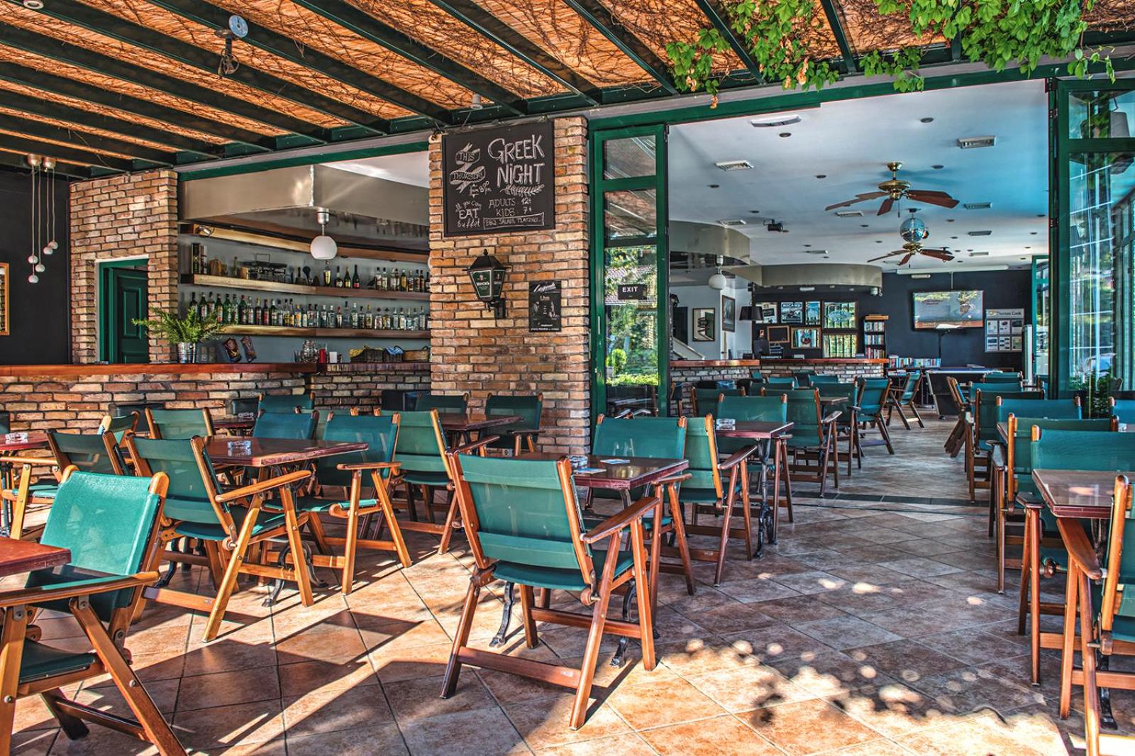 restaurant