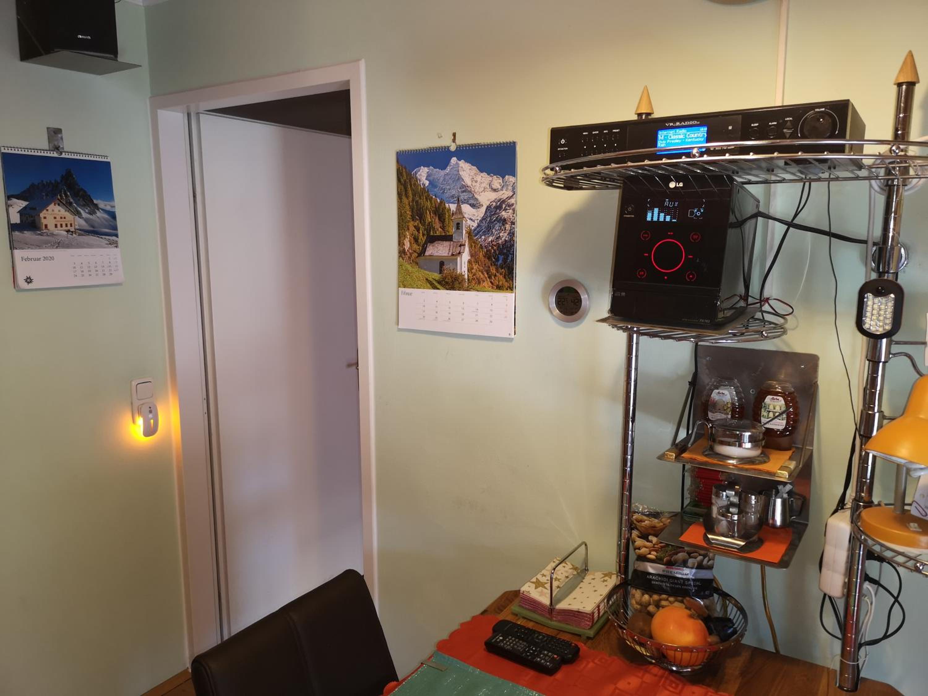 Oranges Apartment