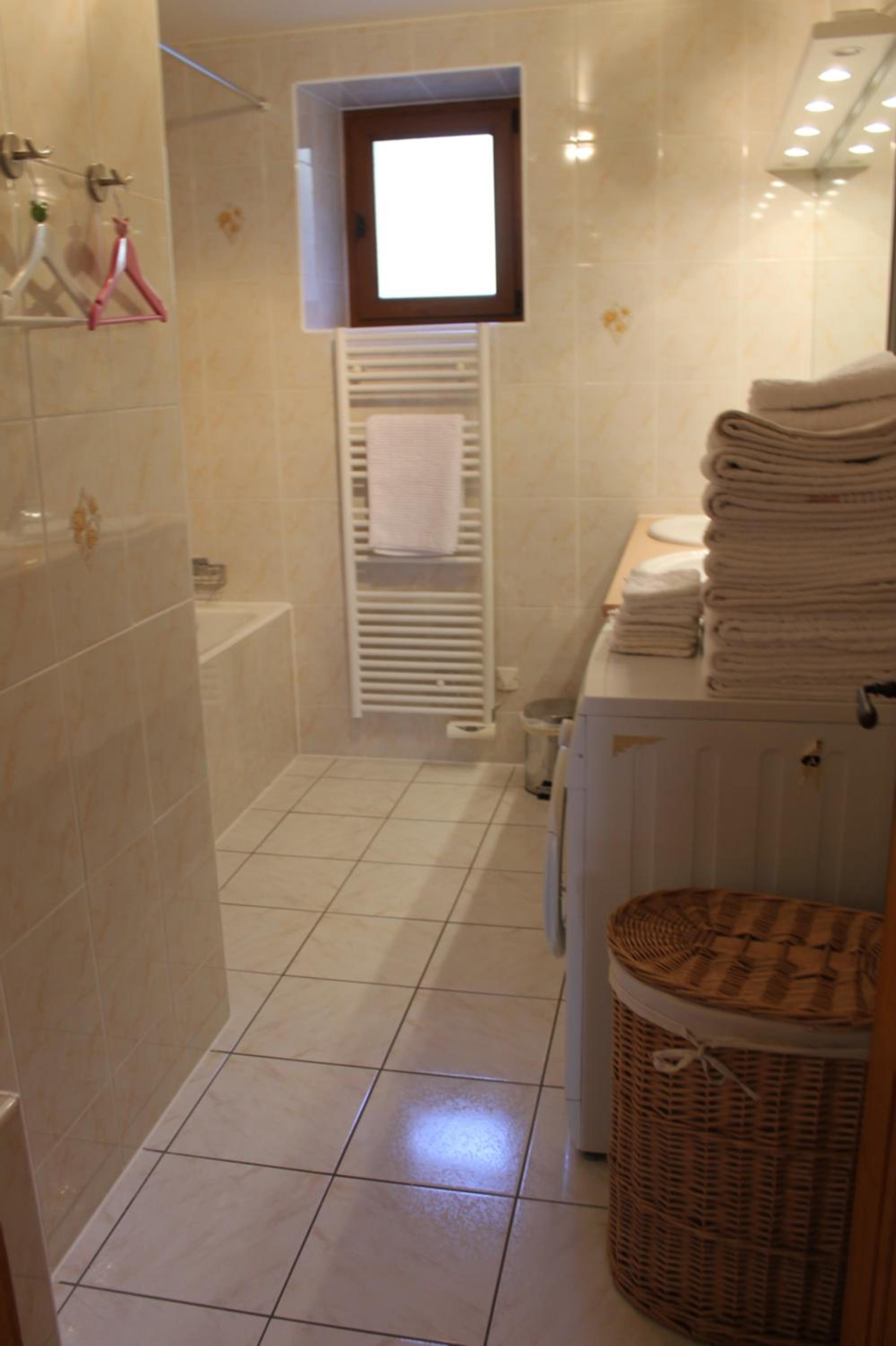 Photo 38