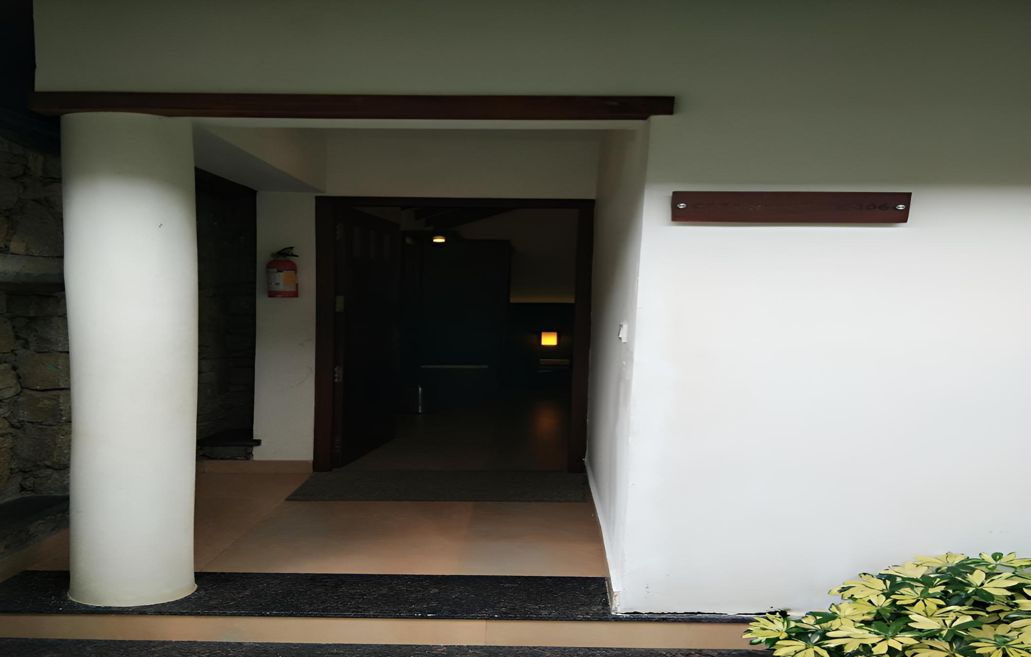 hotel reception