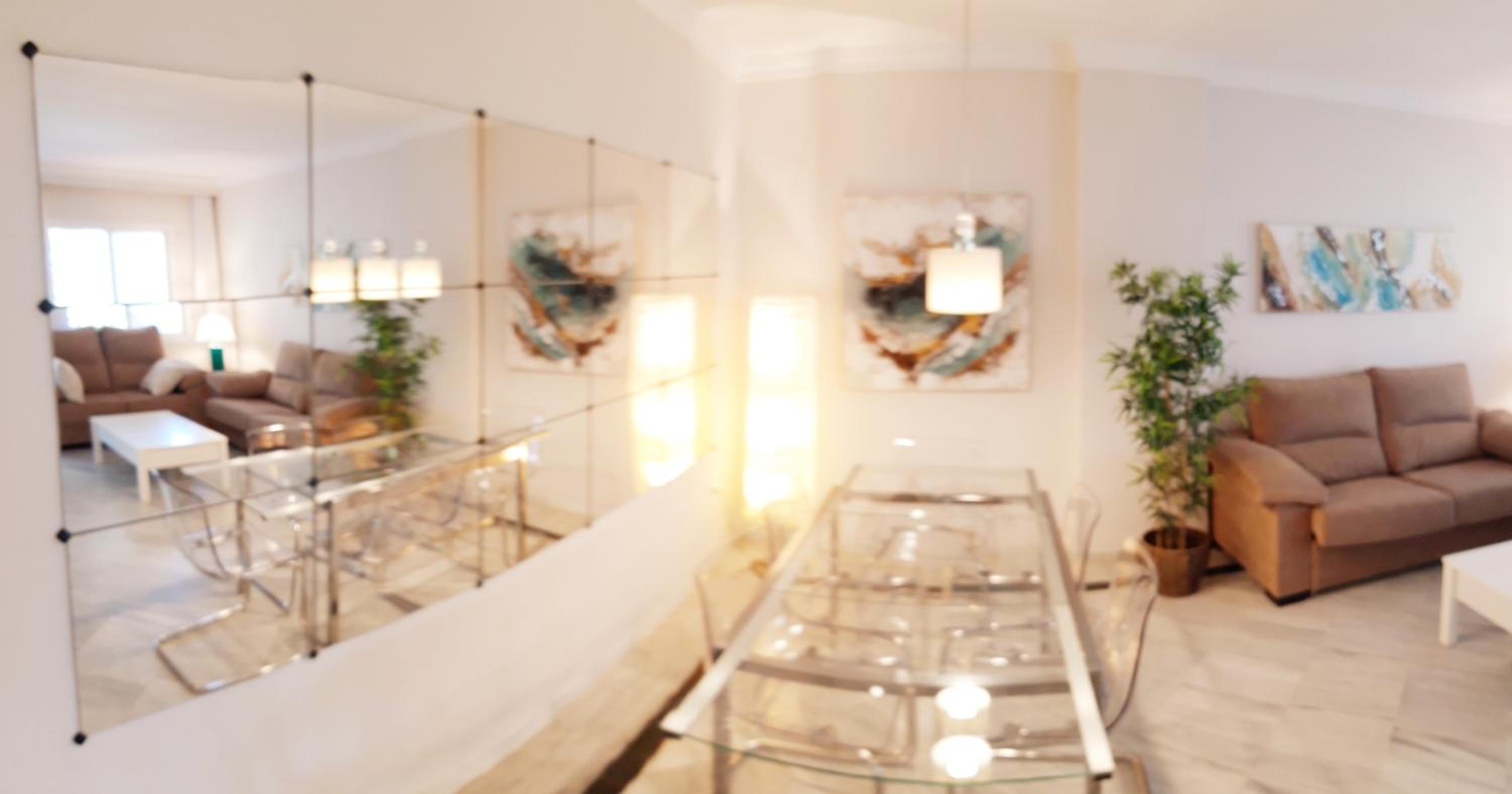 Chez Migs & Luci. Marbella. Milla de Oro. Golden Mille photo 5
