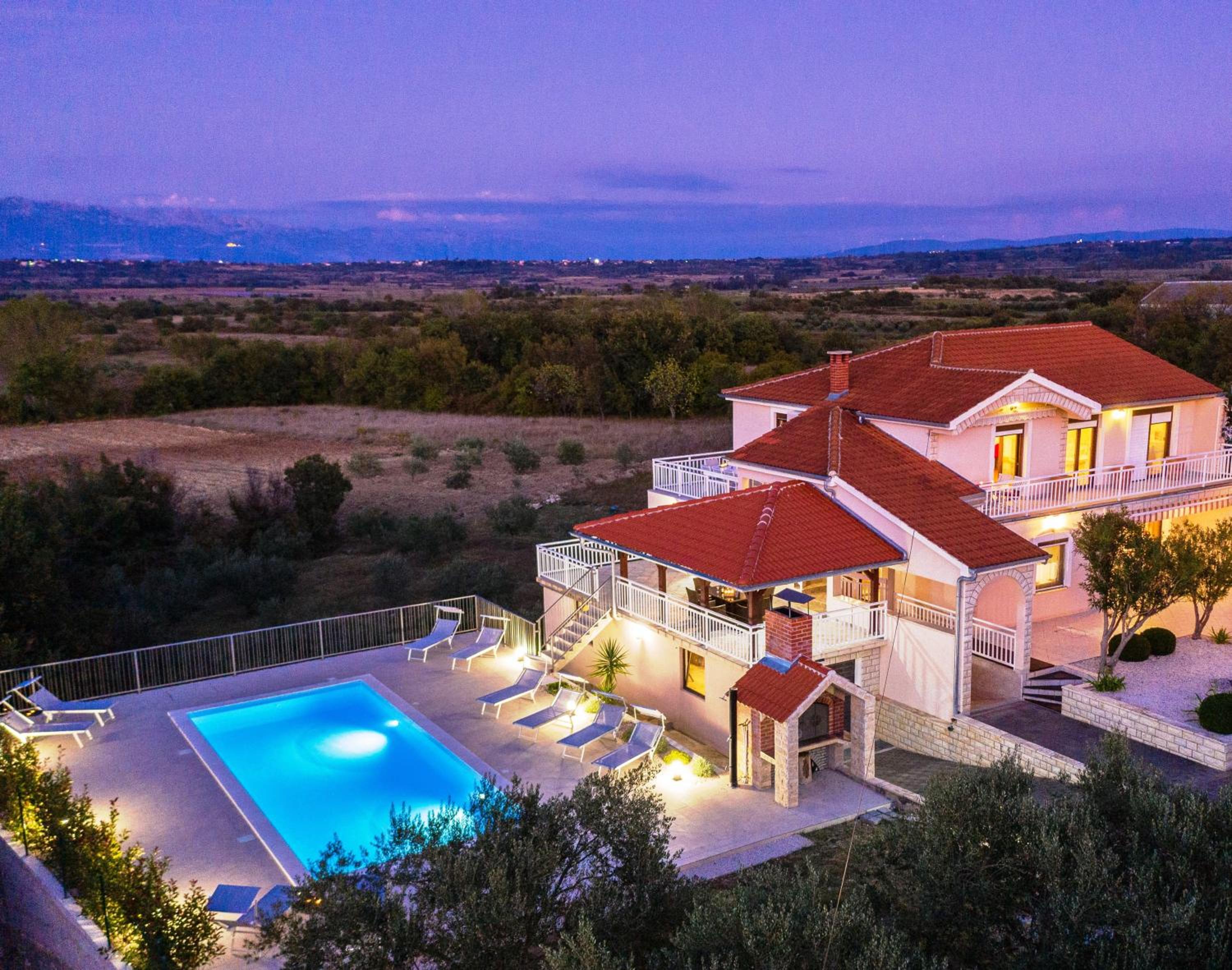 Vila Luna Apartments