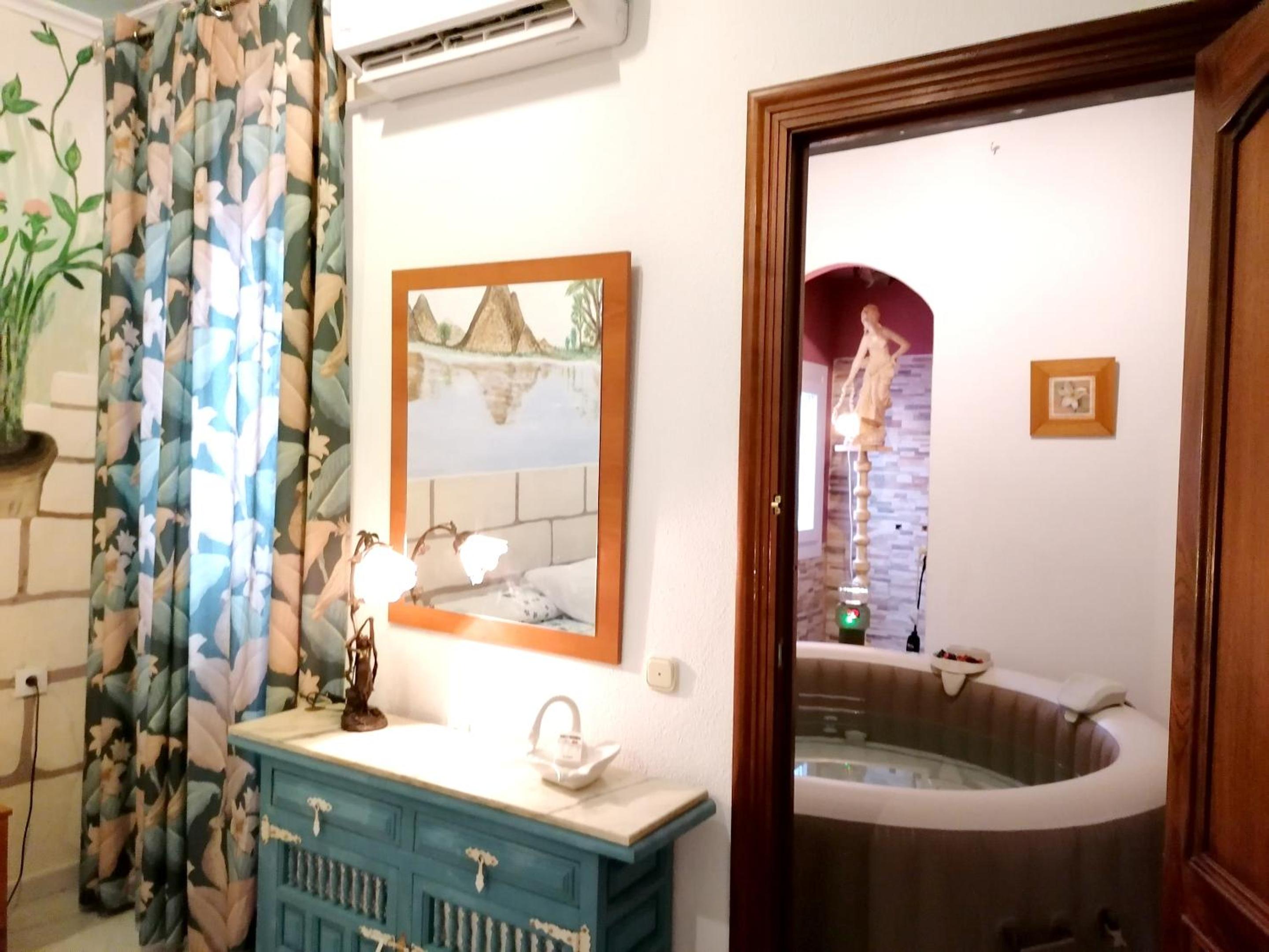 3 bedrooms house with jacuzzi furnished terrace and wifi at Calamonte