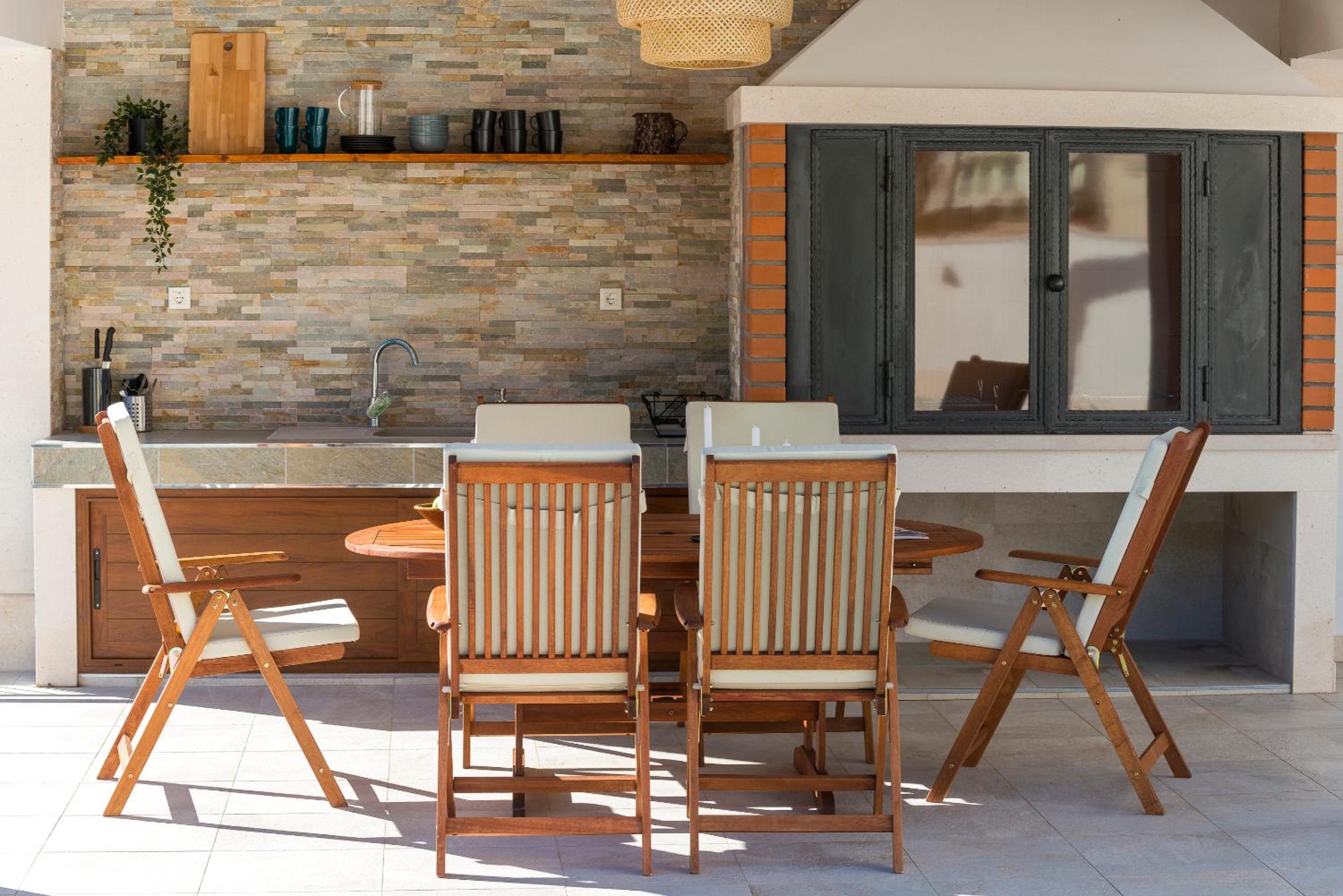 Villa Nila - Private Pool and Sea View