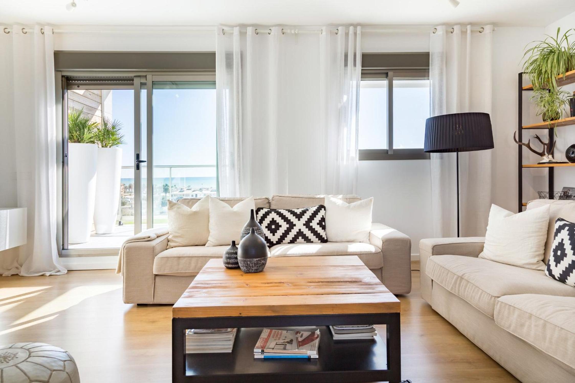 Luxury penthouse in Torremolinos view 2