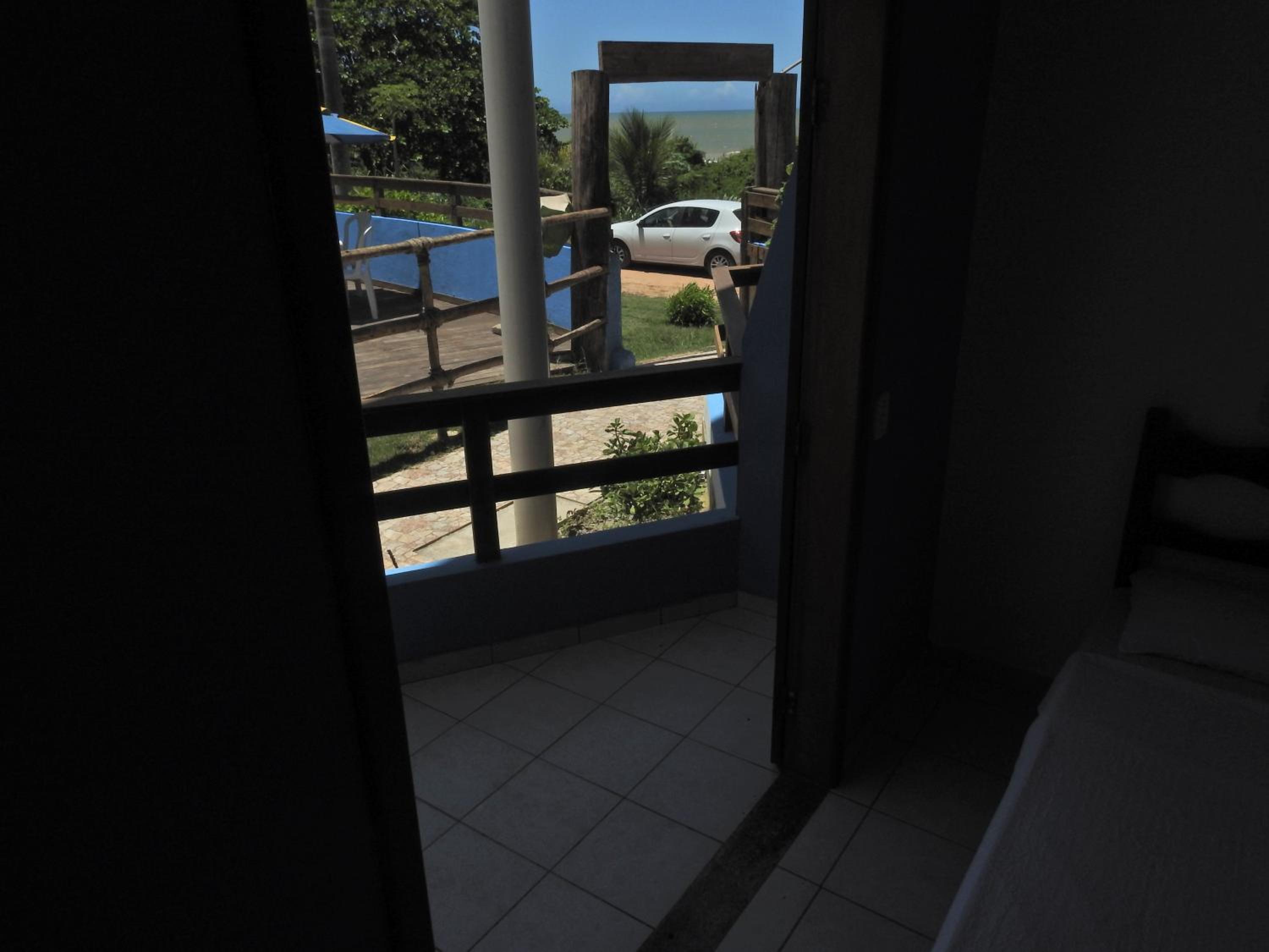 Photo 48