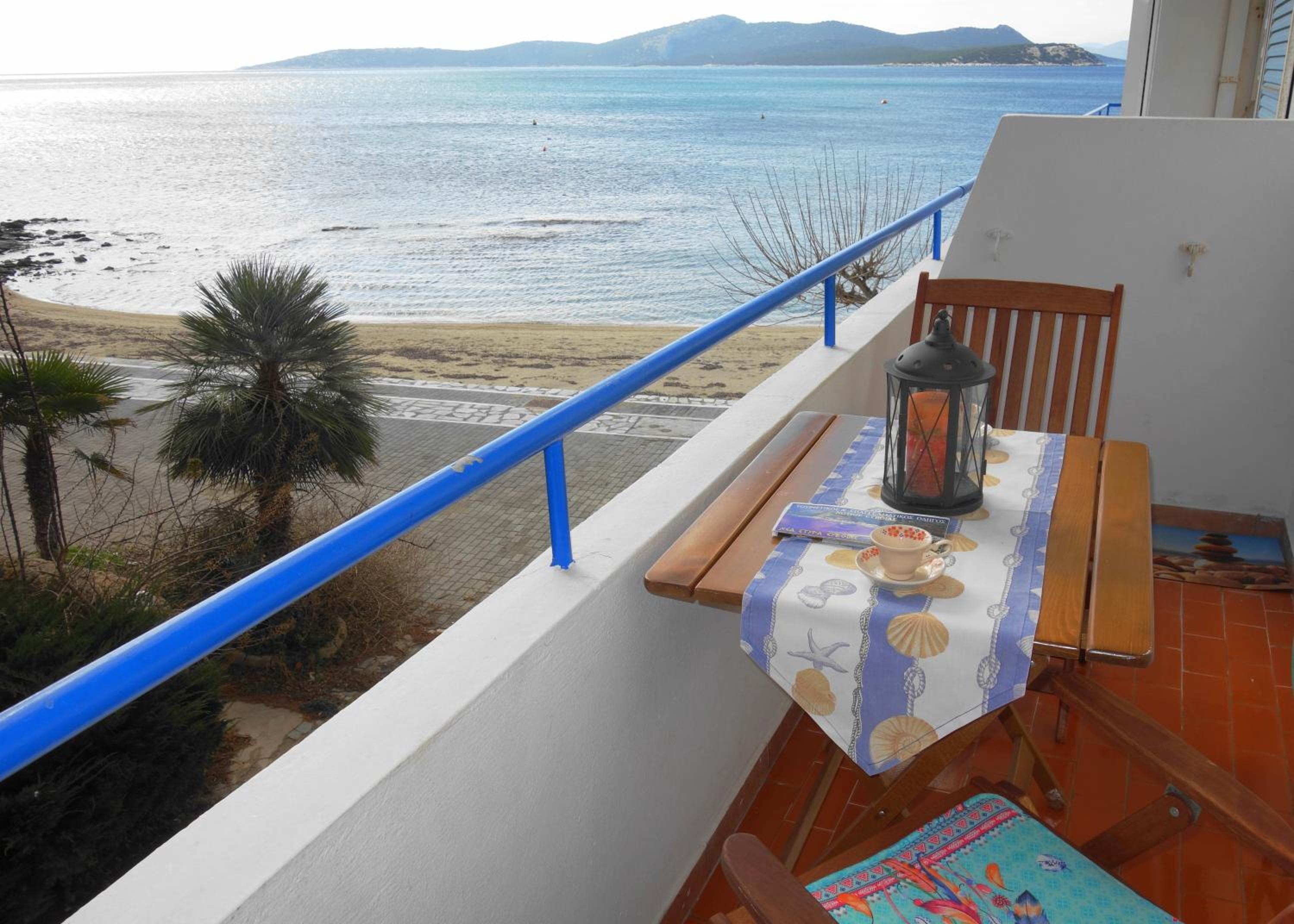 Nea Styra seafront apartment with stunning view view 3