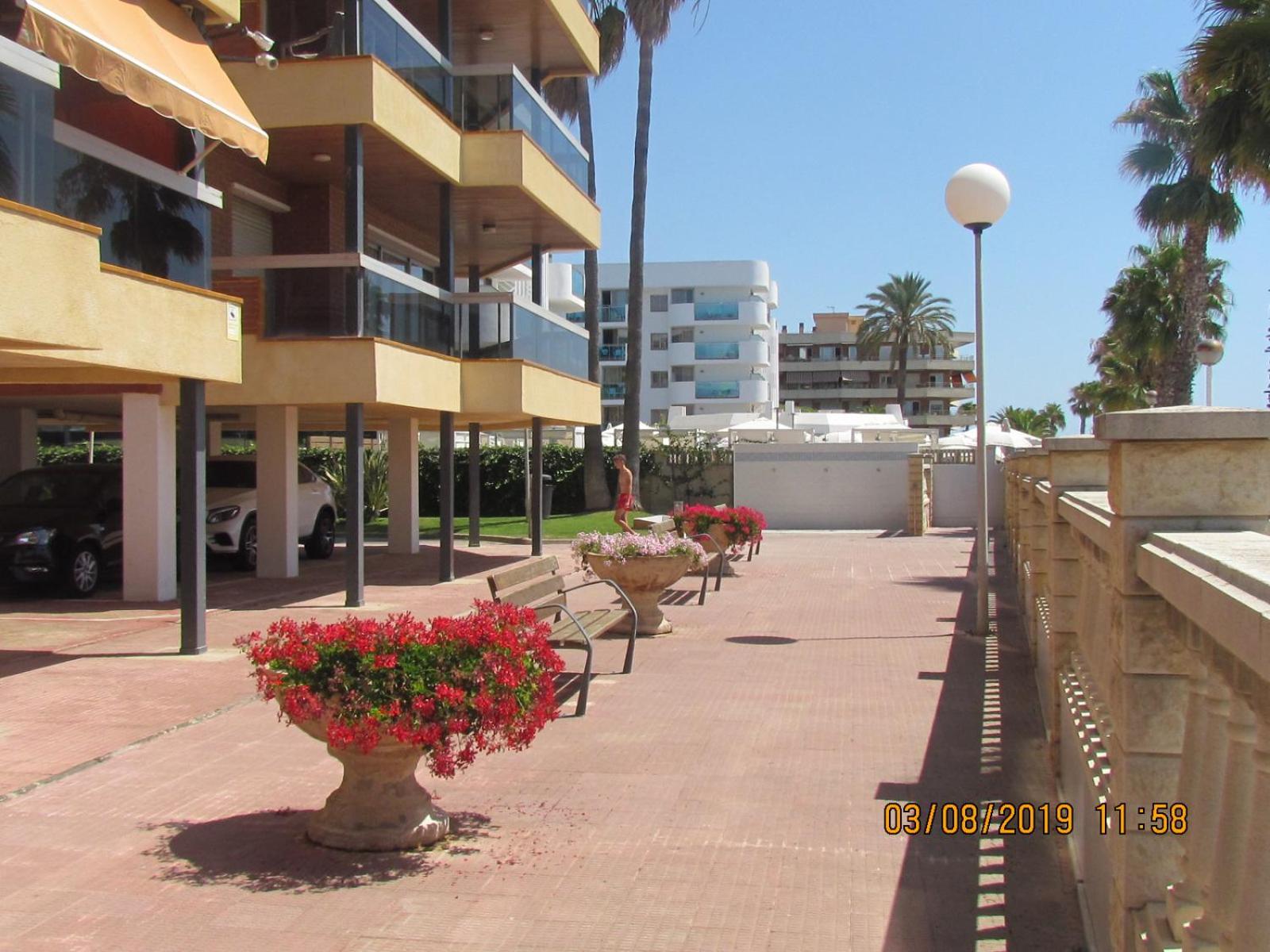 Apartamentos Alquihouse Vilafortuny view 3