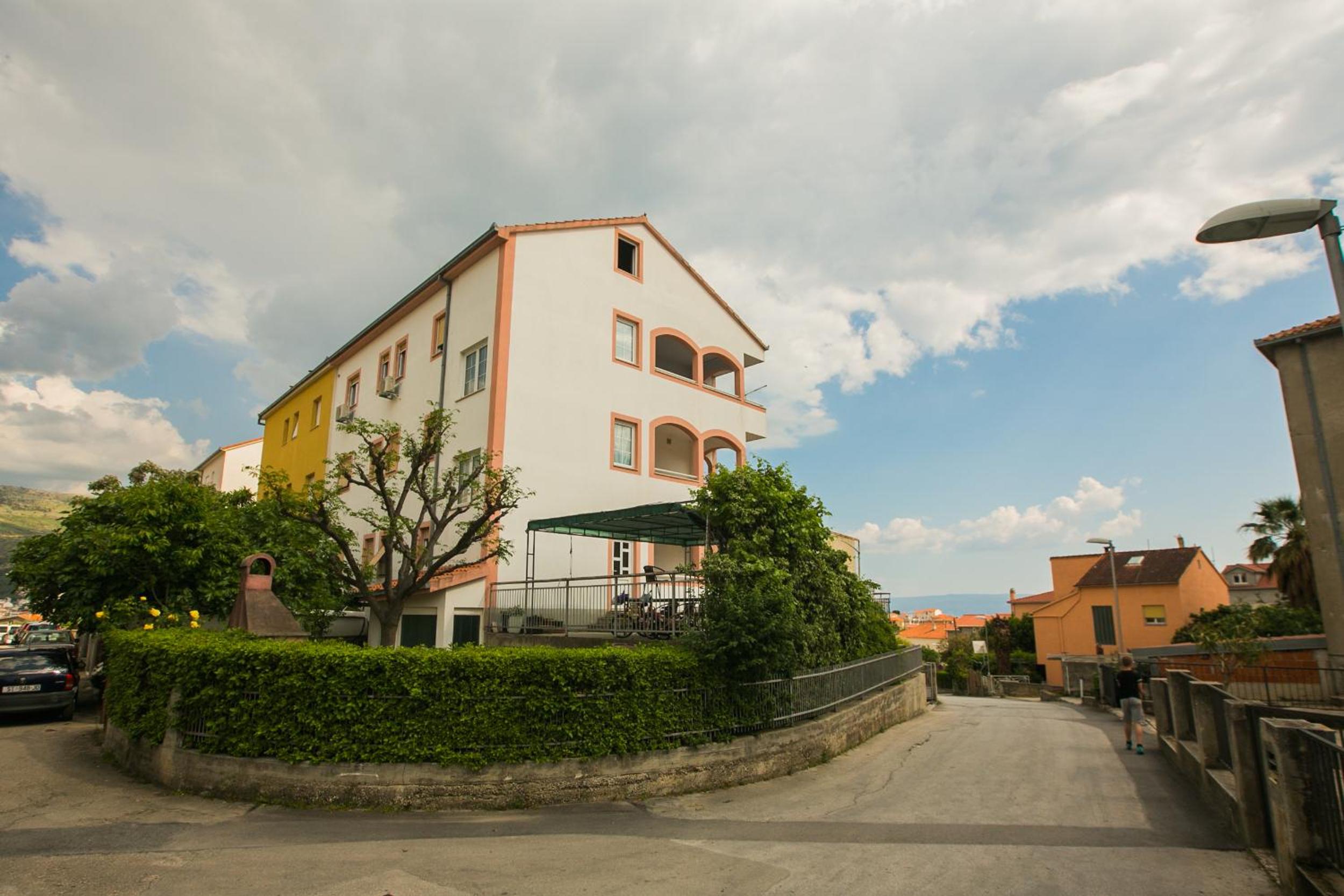 Lotus Apartman view 3