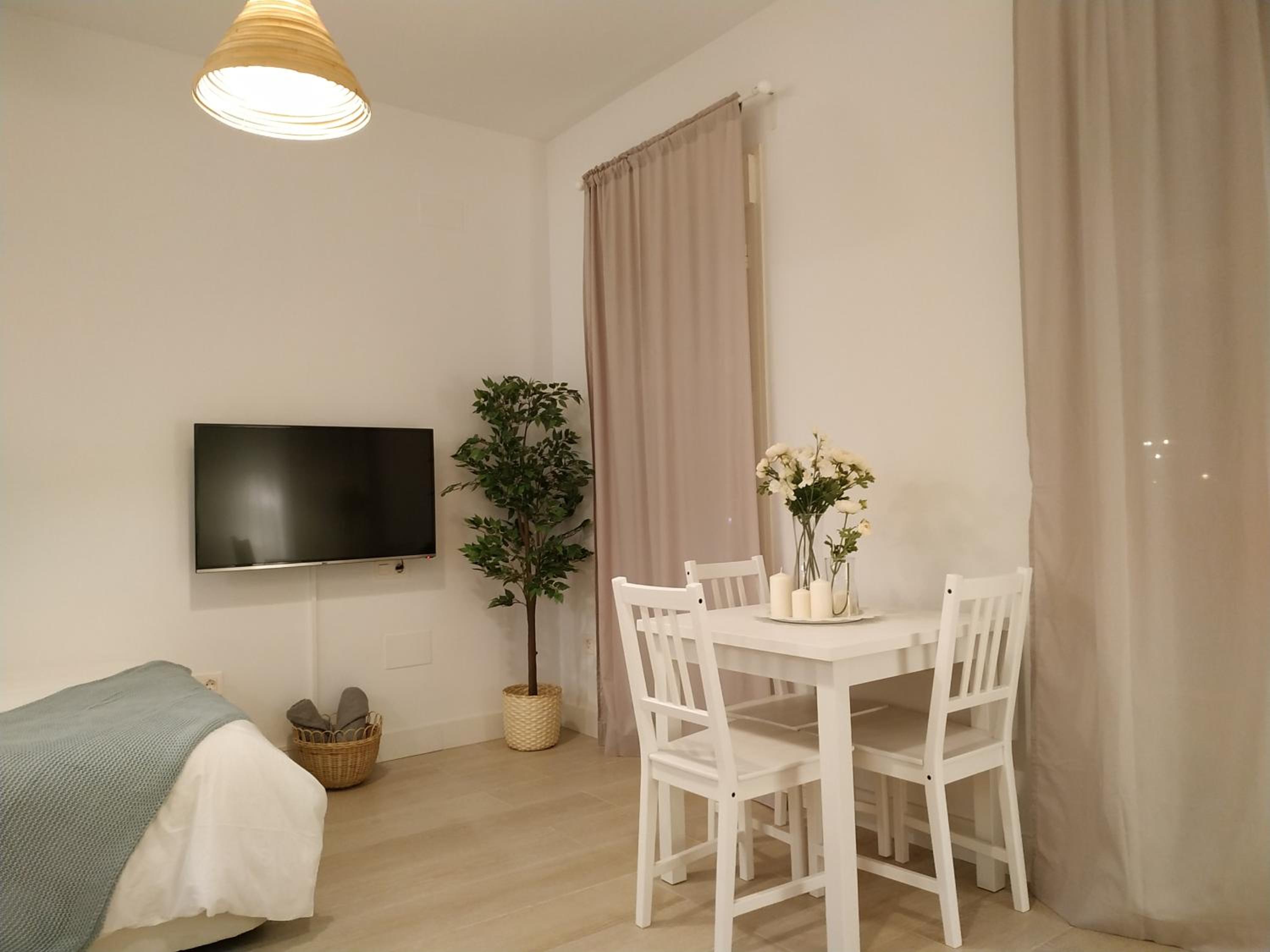 Apartamento en el centro a 3 minutos de calle Larios Apartment in the city center, 3 minutes from Larios Street