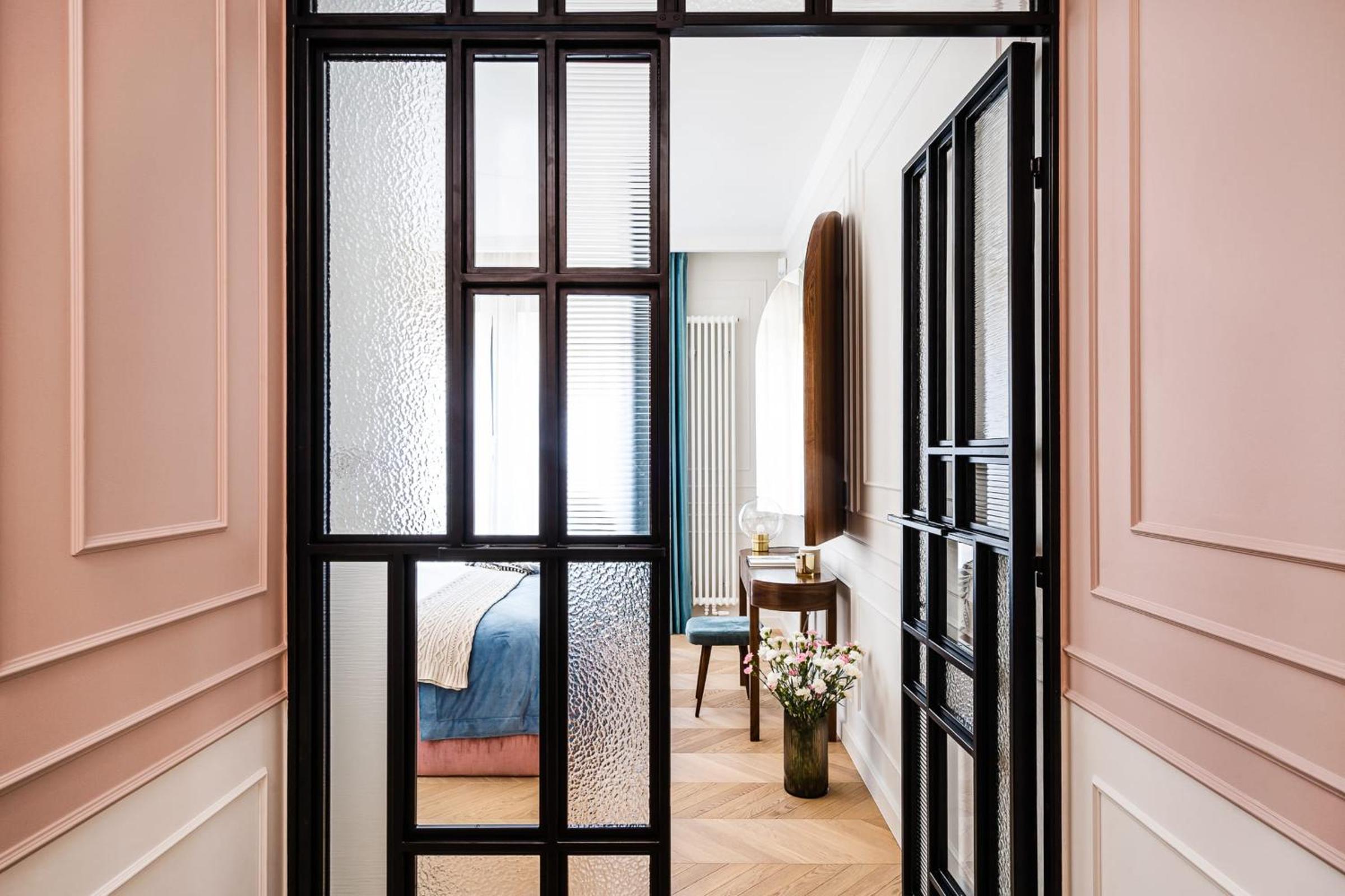 Bubble Apartment by Loft Affair