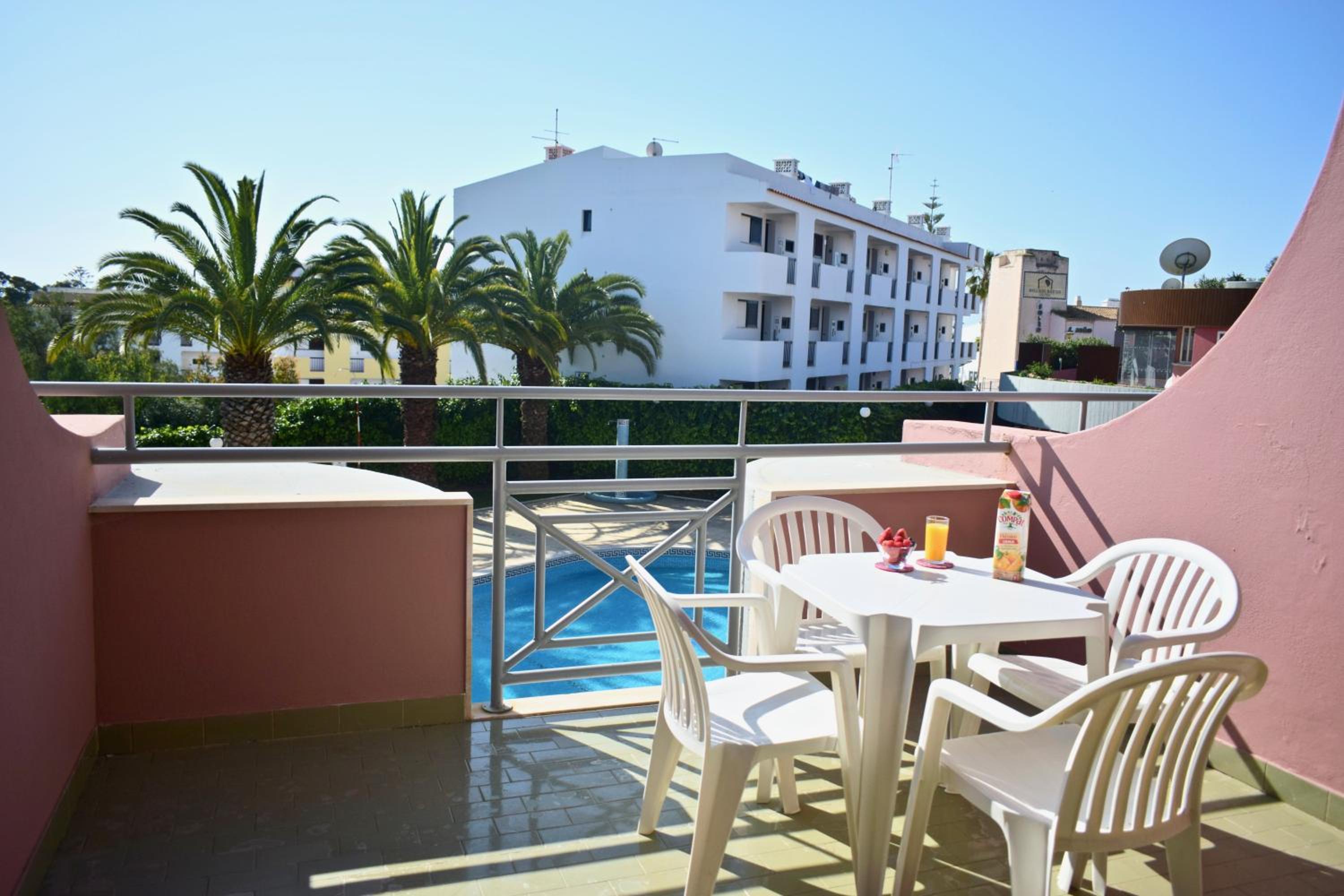 Clube Oceano Apartments view 2