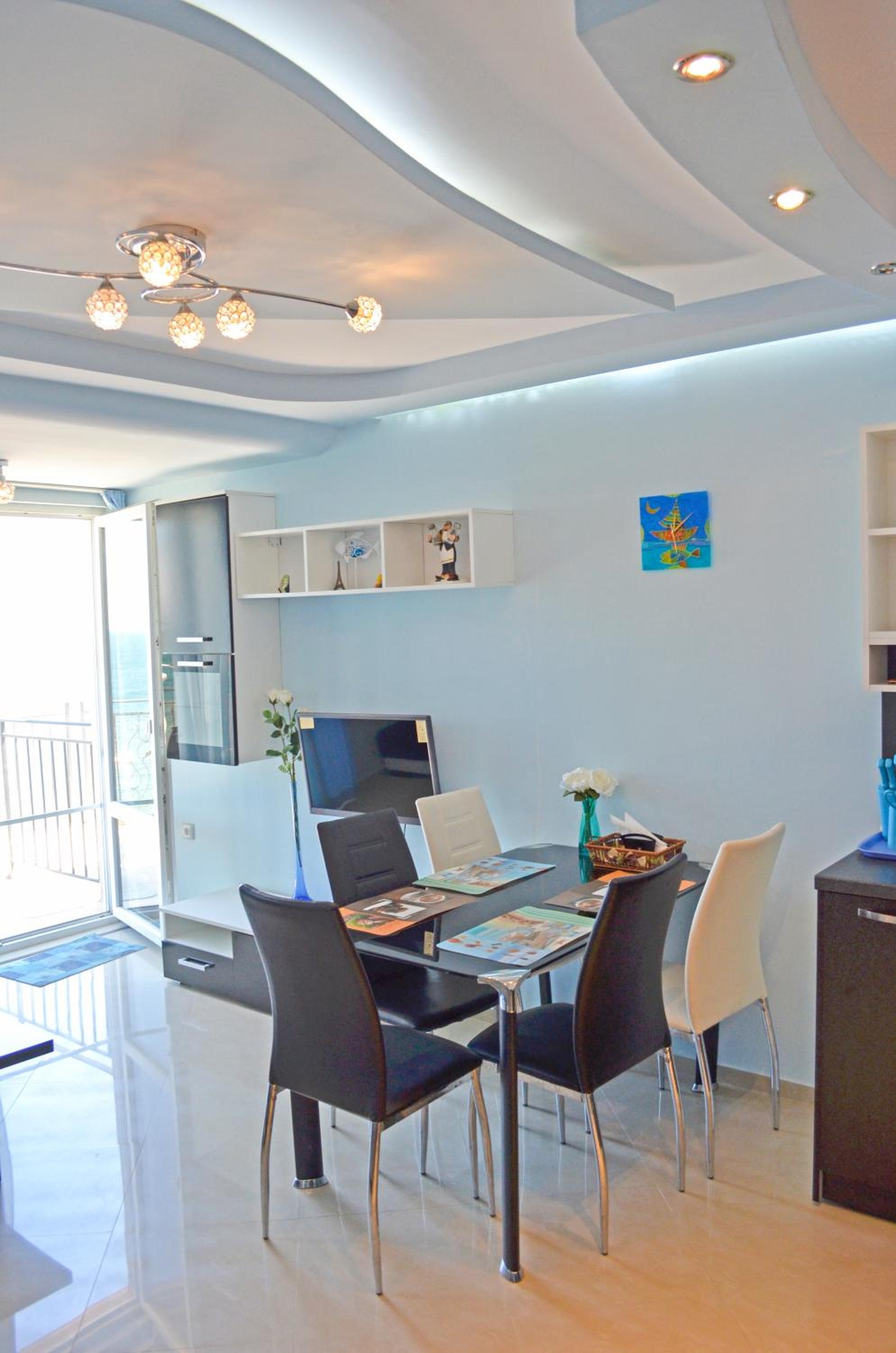 Akra Apartments
