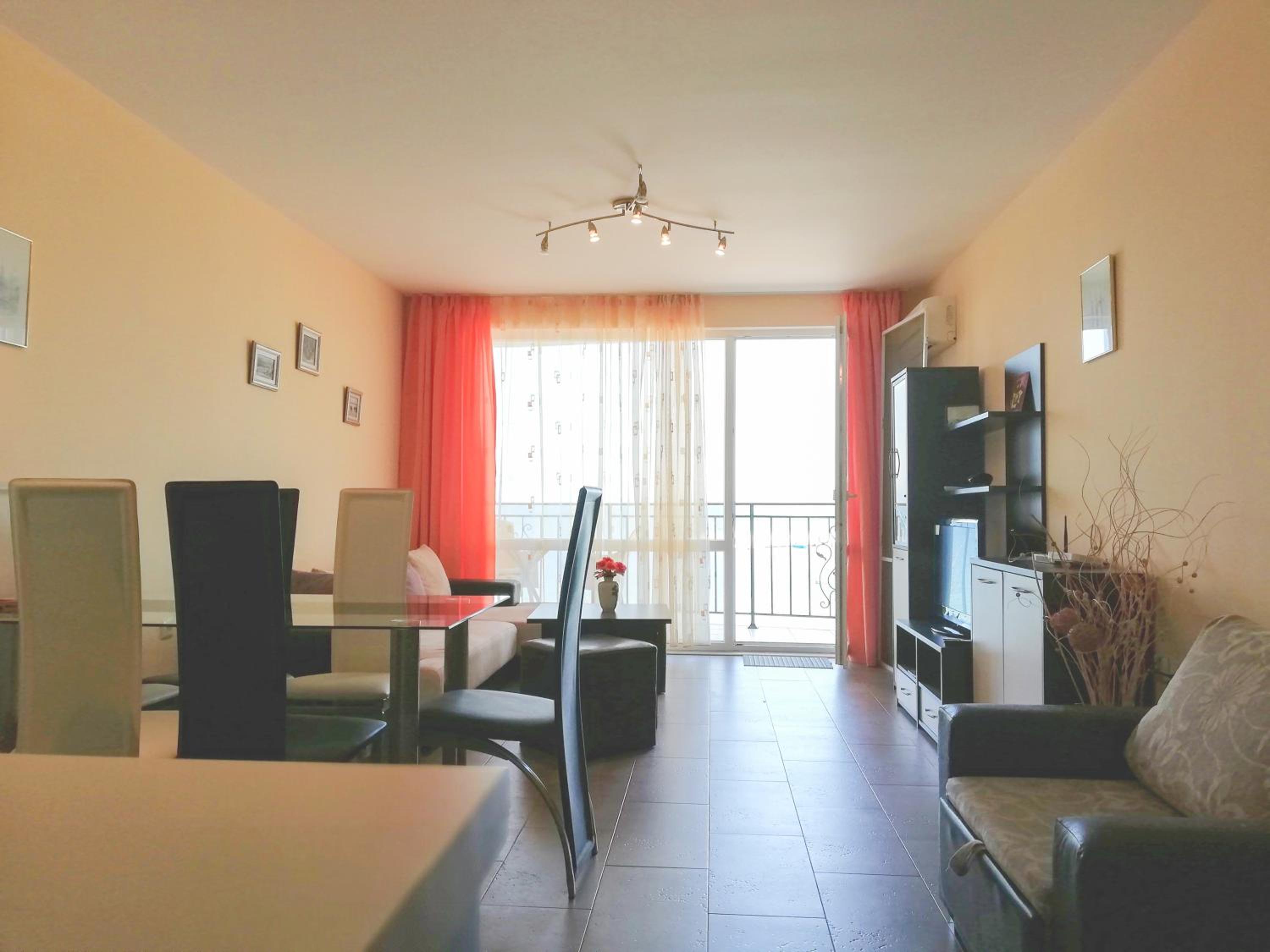 Akra Apartments