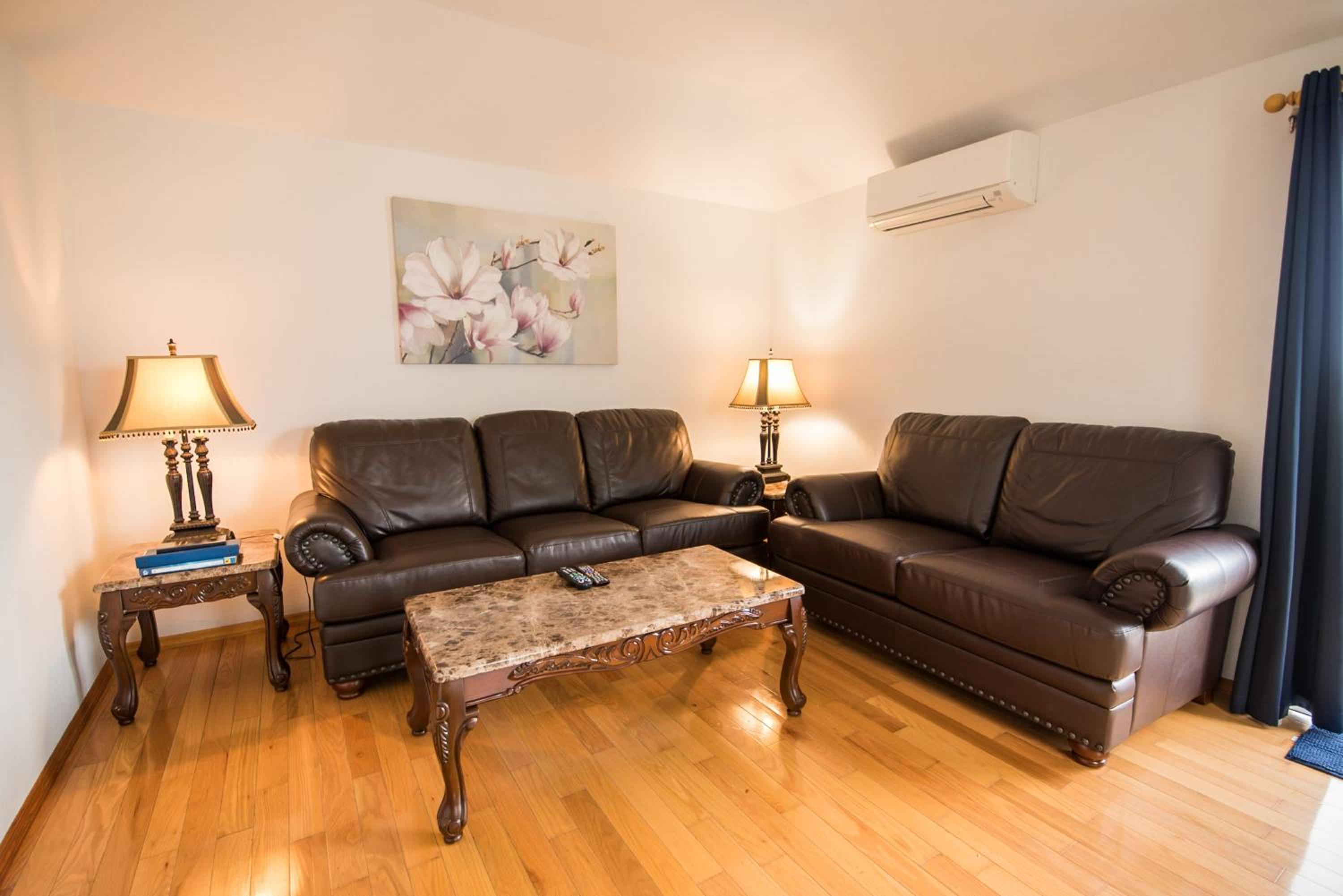 Windsong Guest Apartments - Property Image 14