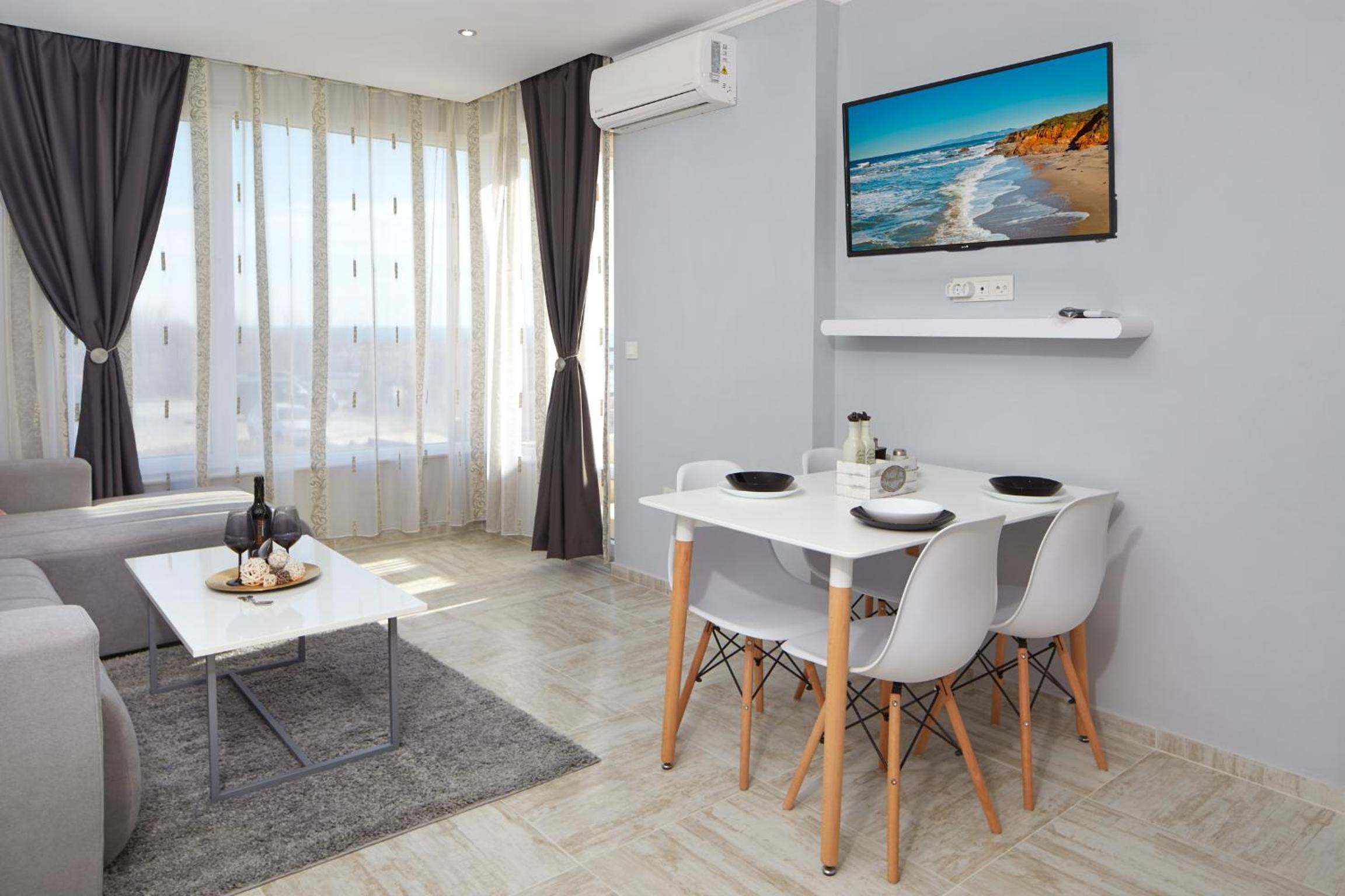 Niko's Sea View Apartments Deluxe view 3