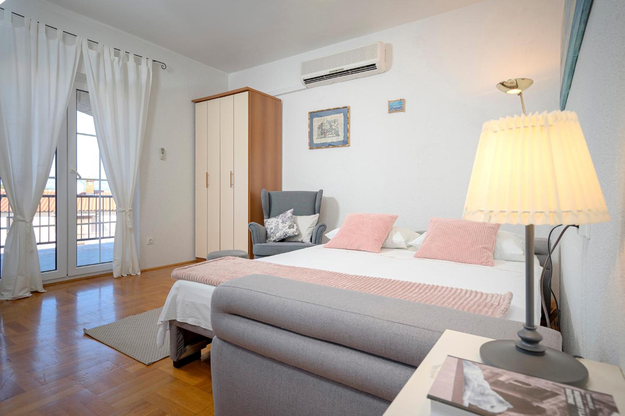 Apartment Nela Kalina view 3