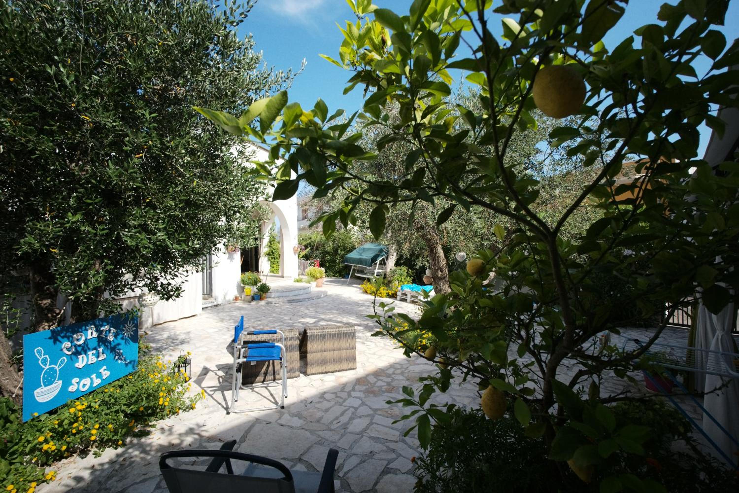 Corte del sole Salento view 2