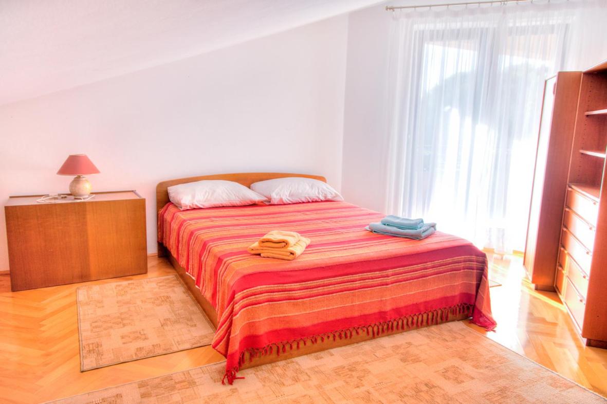 Apartment Josip 2011