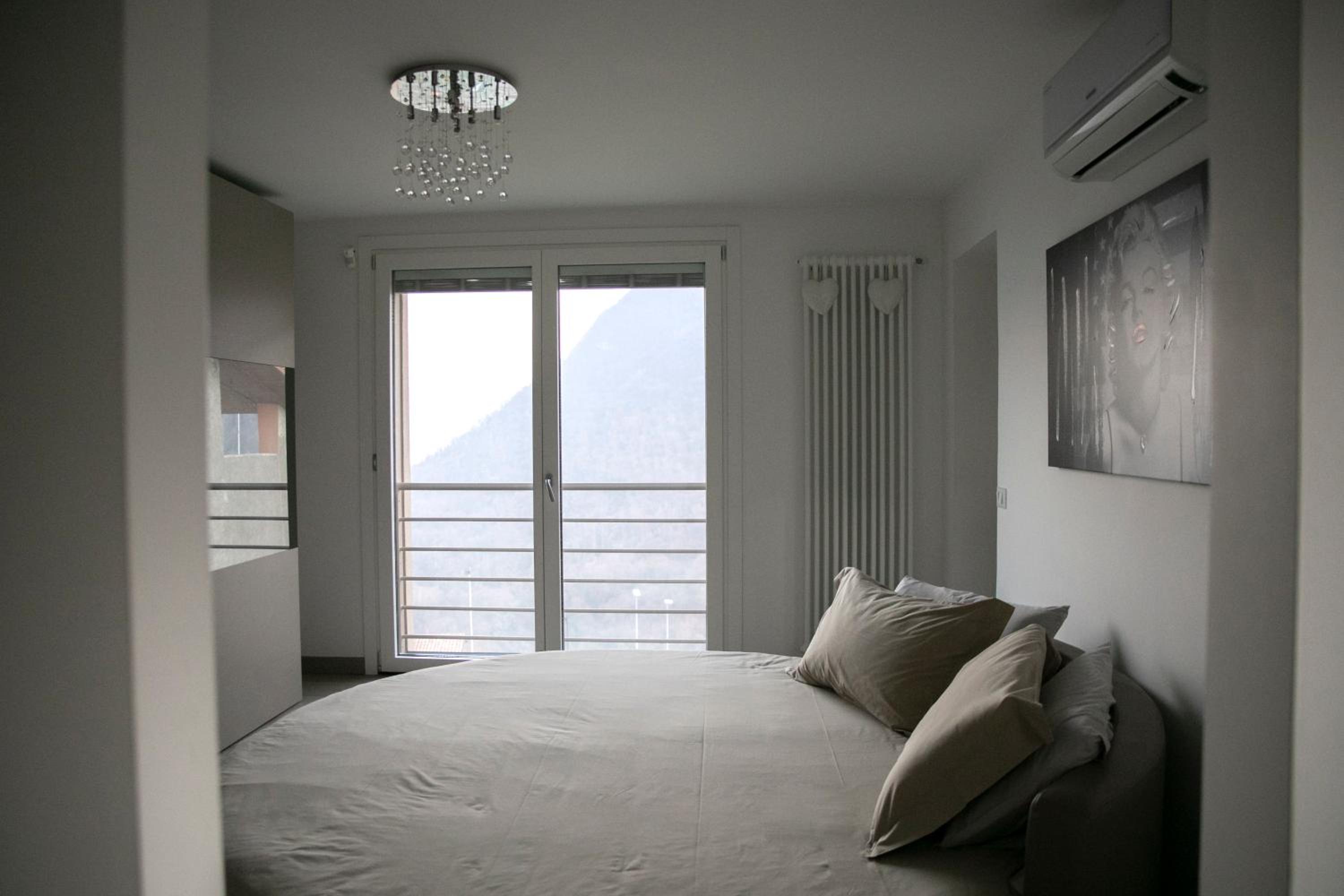 IseoLakeRental - La Perla sul Lago d'Iseo