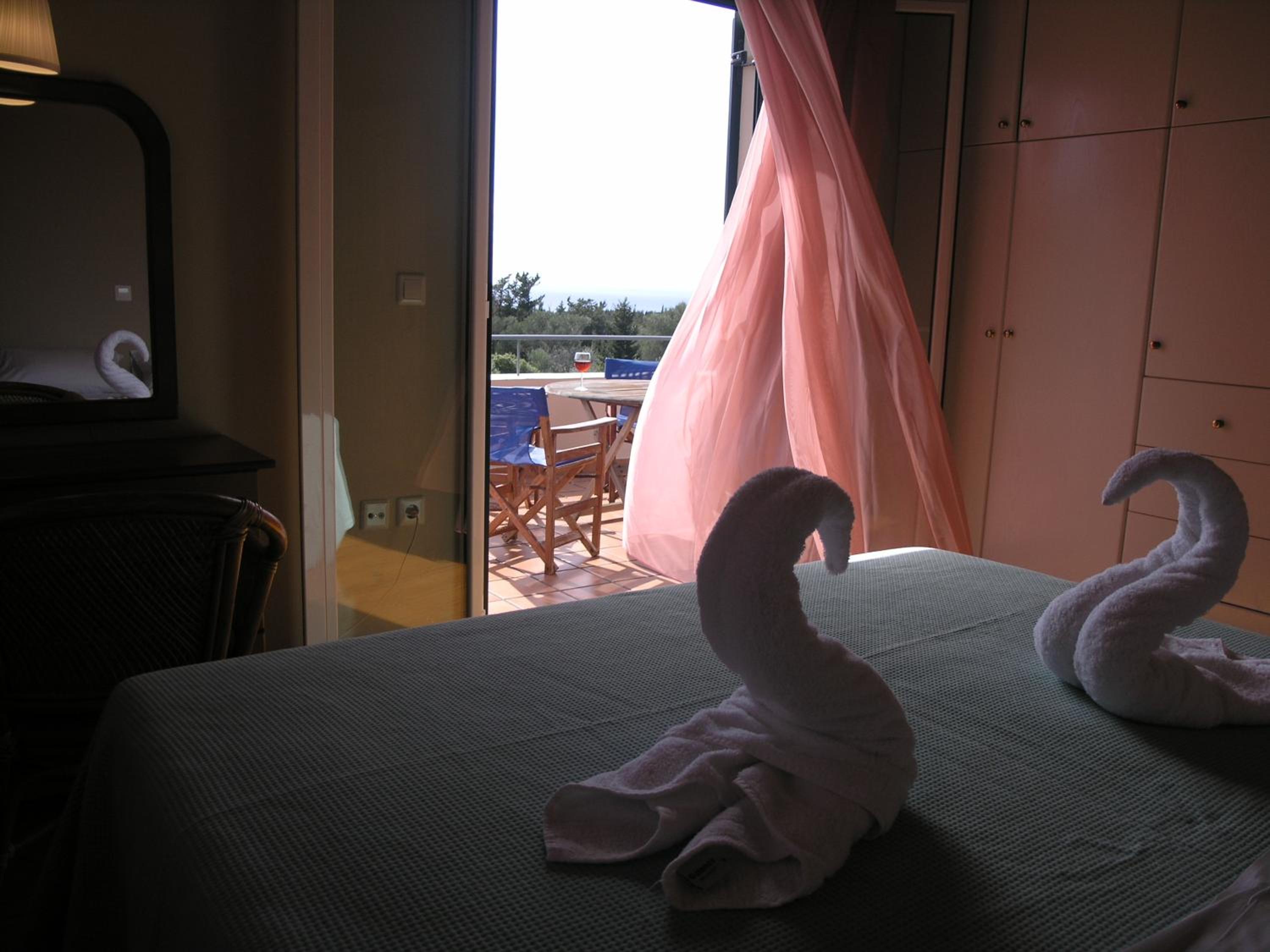 Photo 32
