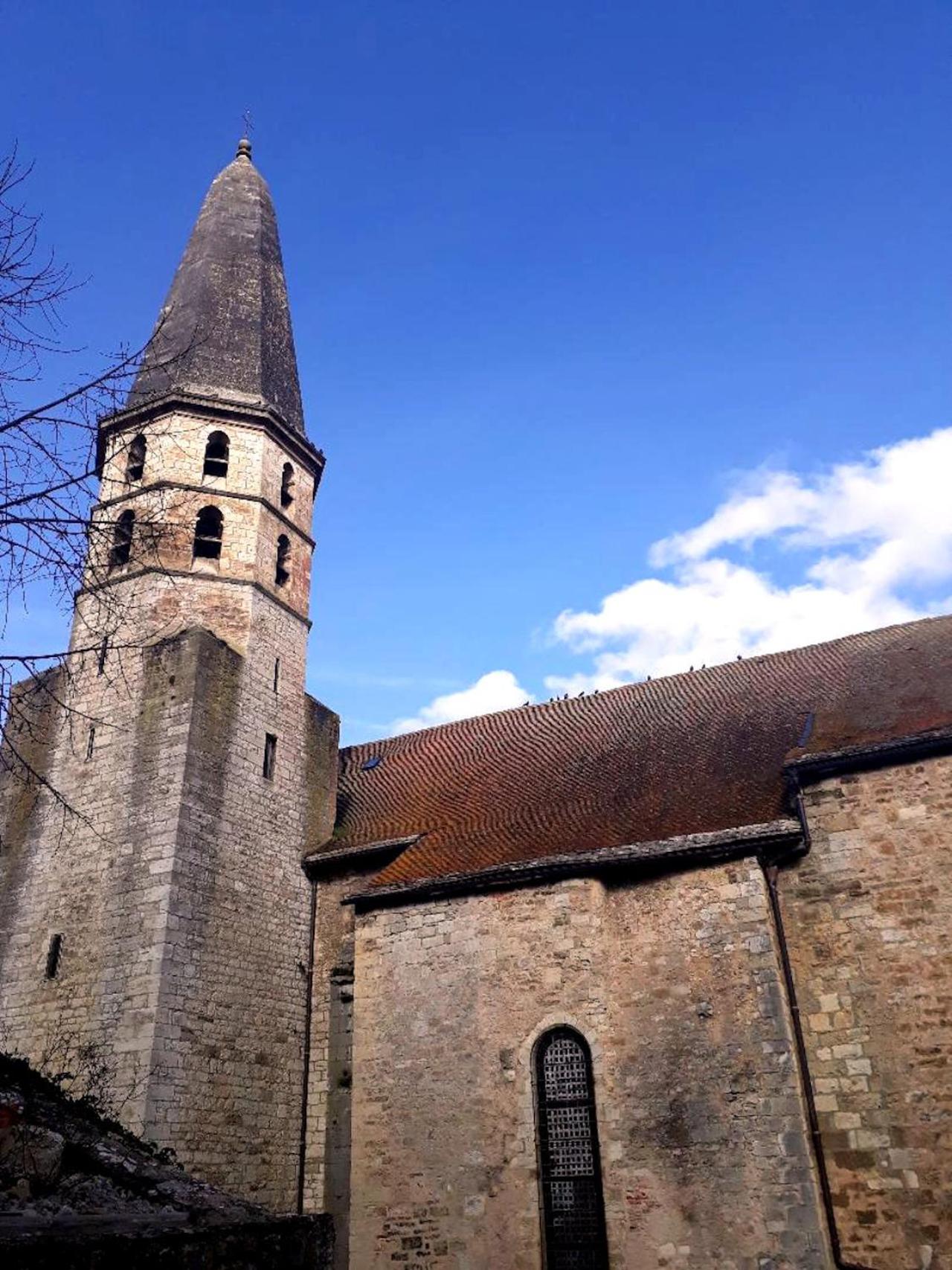 Photo 10