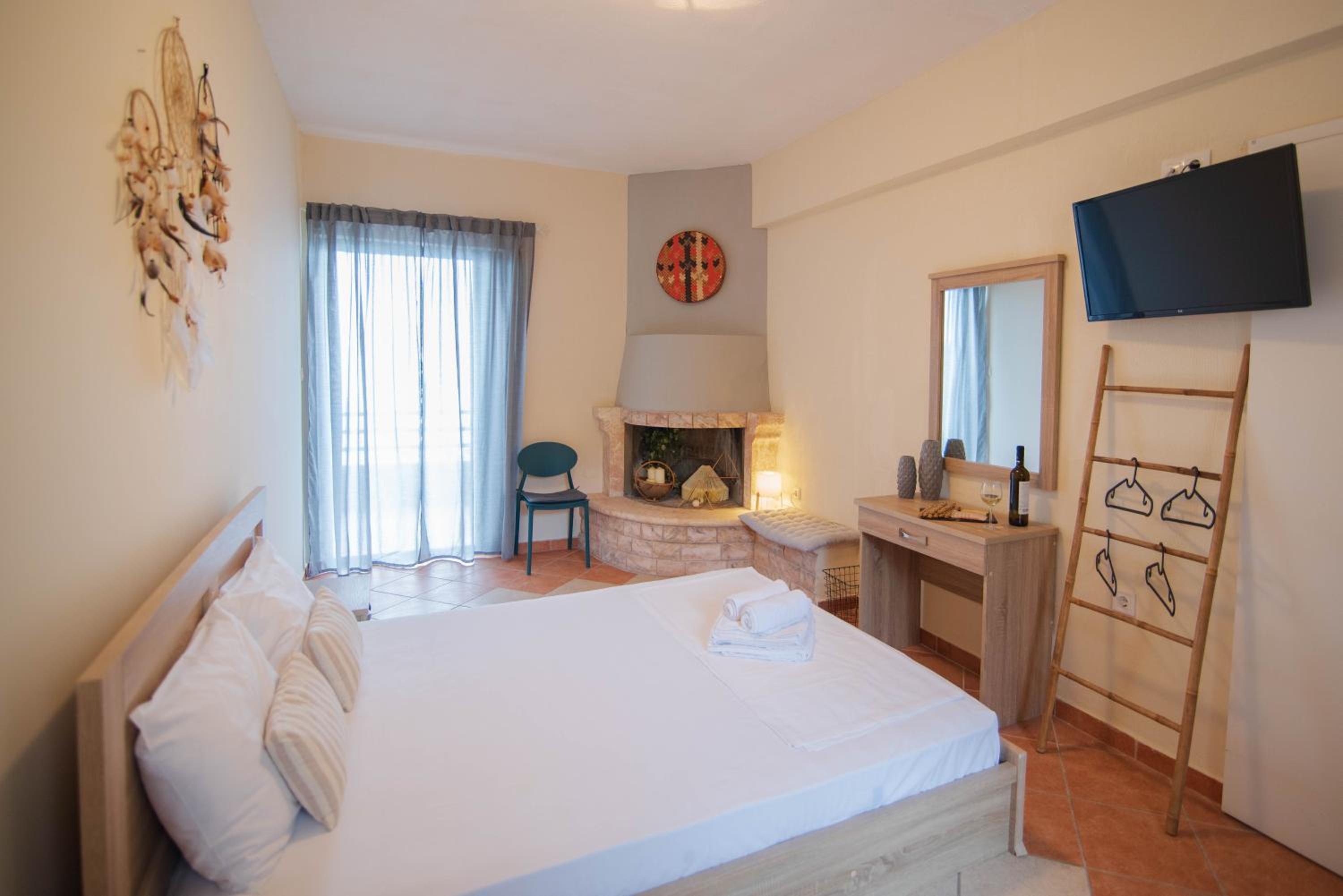 mantinia-apartments