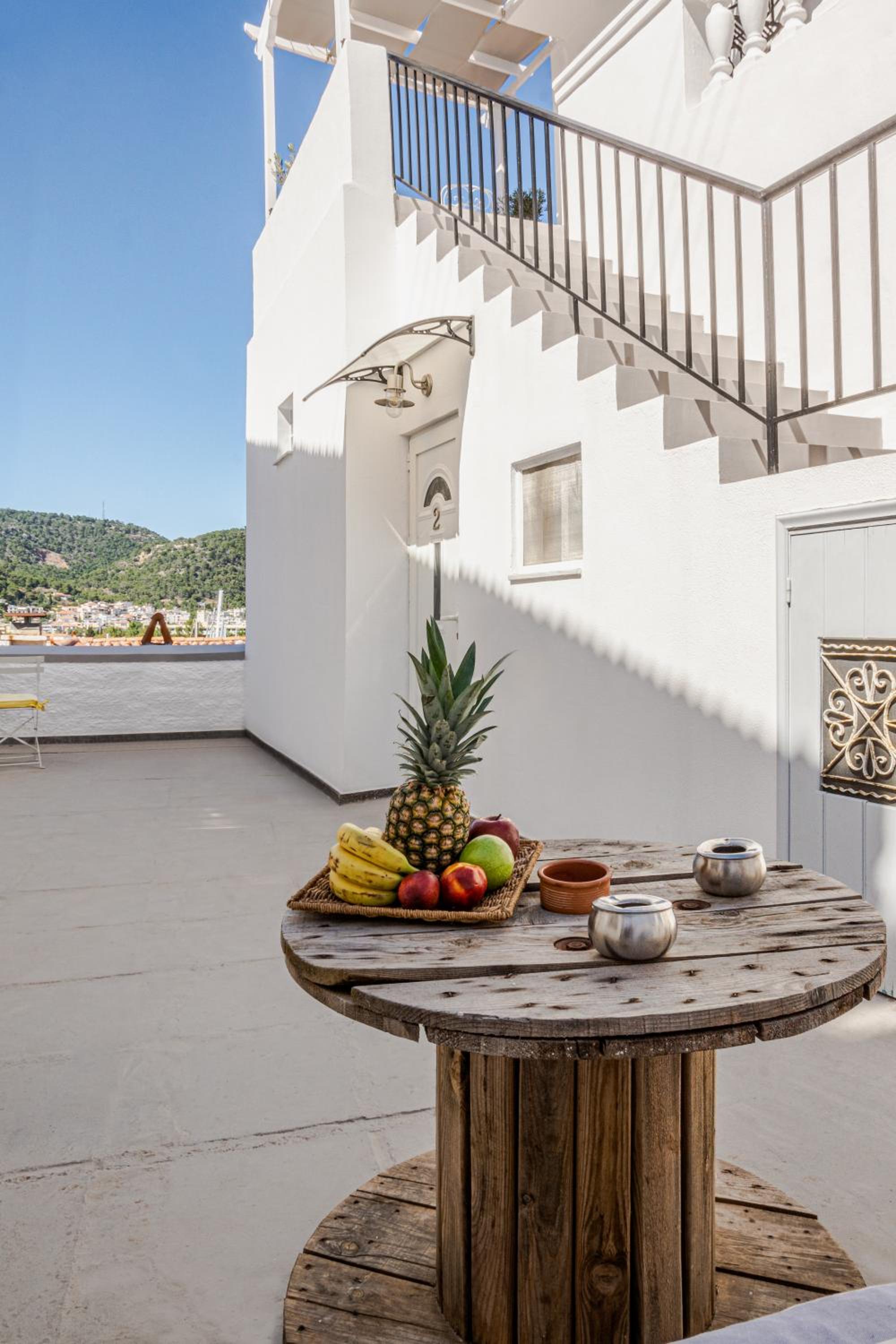 balcony